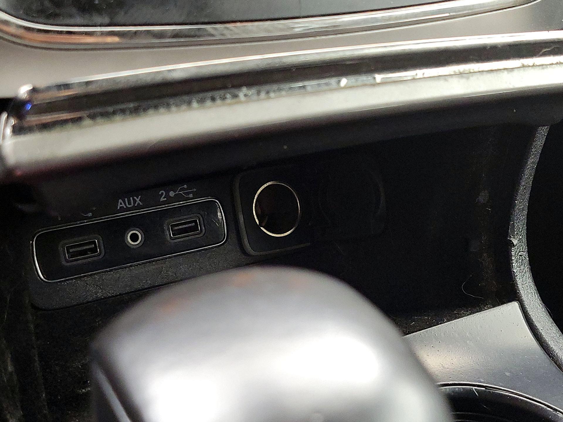 Thumbnail: 2018 Jeep Grand Cherokee - 19