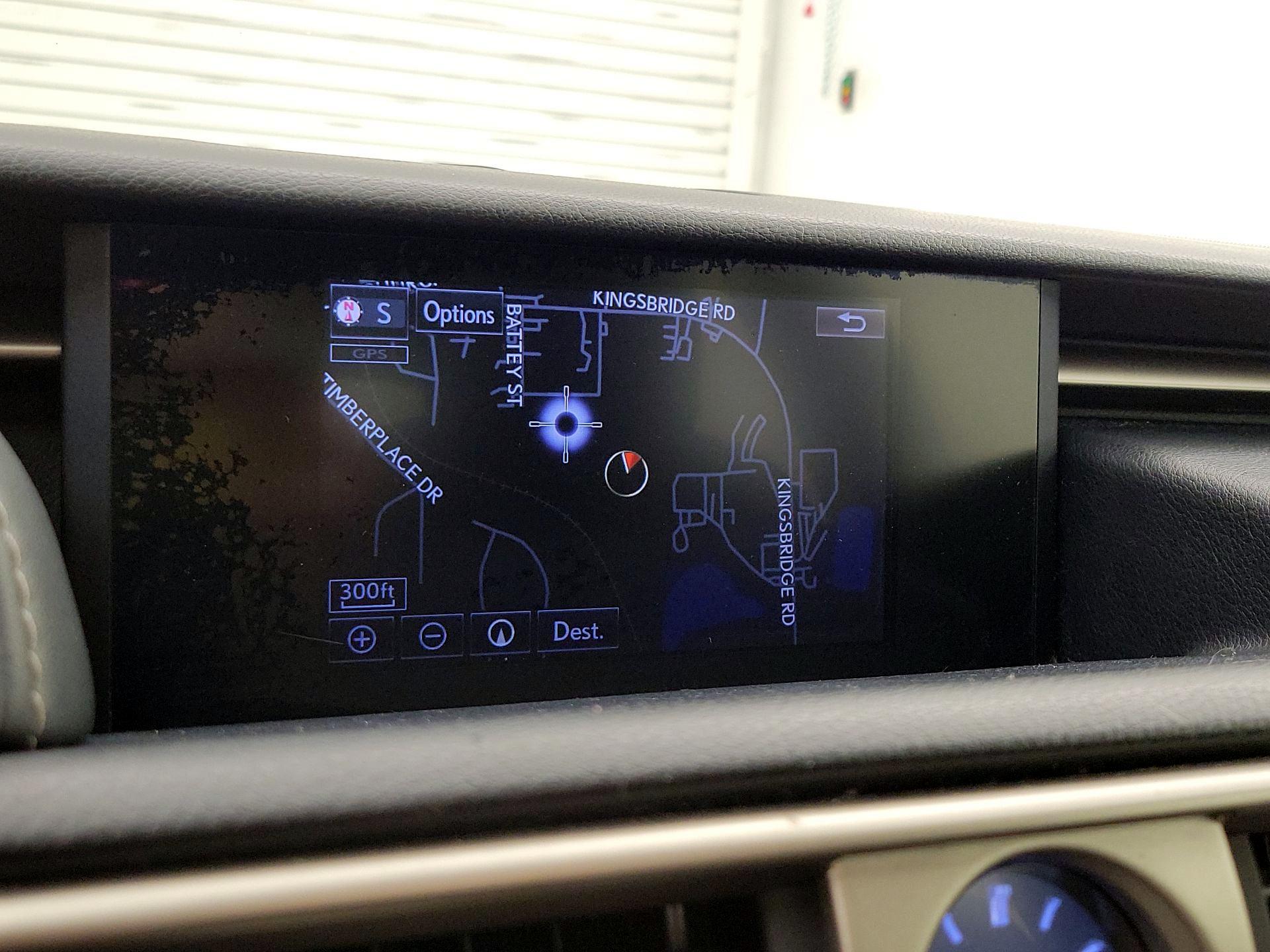 Thumbnail: 2014 Lexus IS - 14