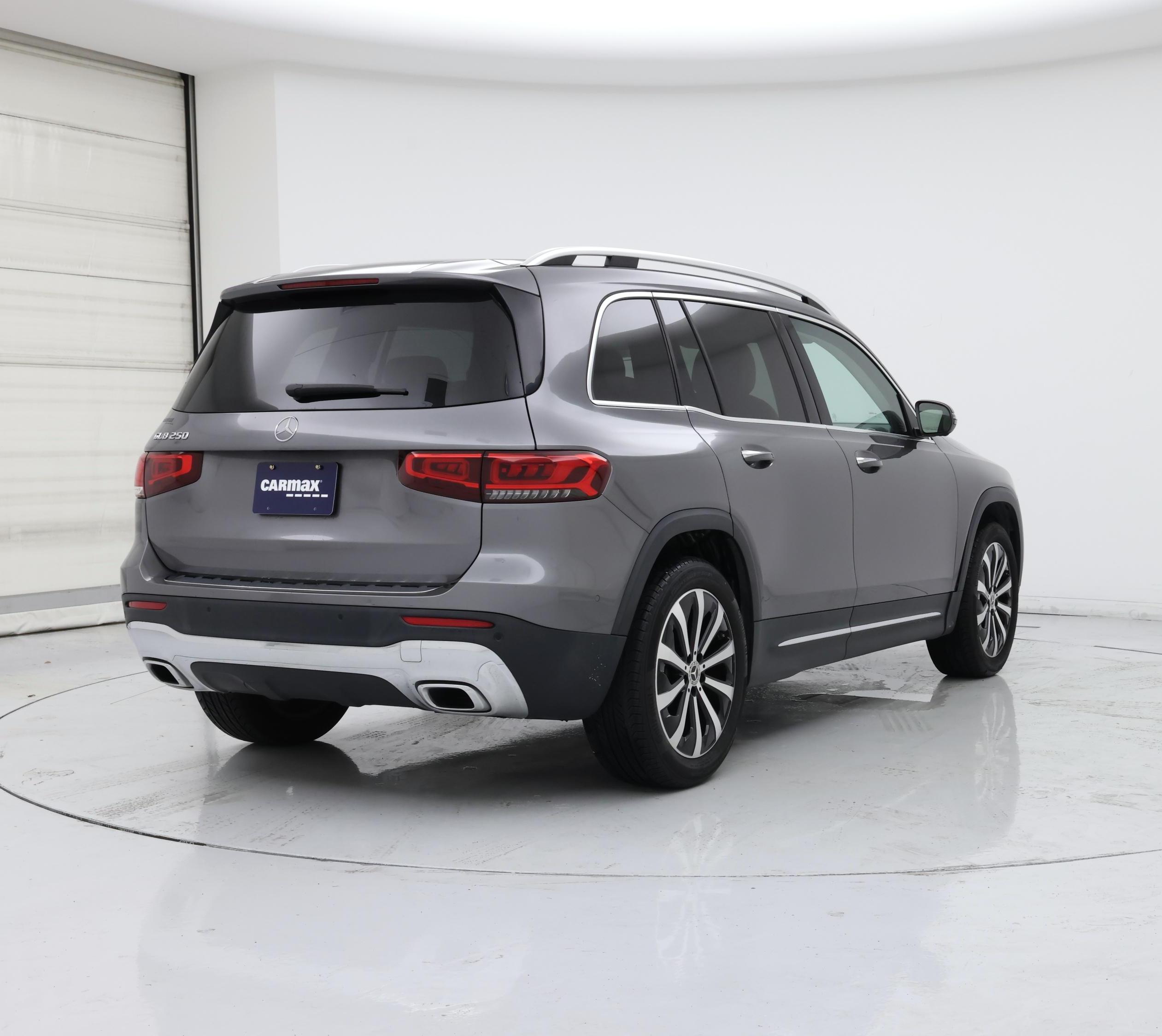Thumbnail: 2022 Mercedes-Benz GLB - 8