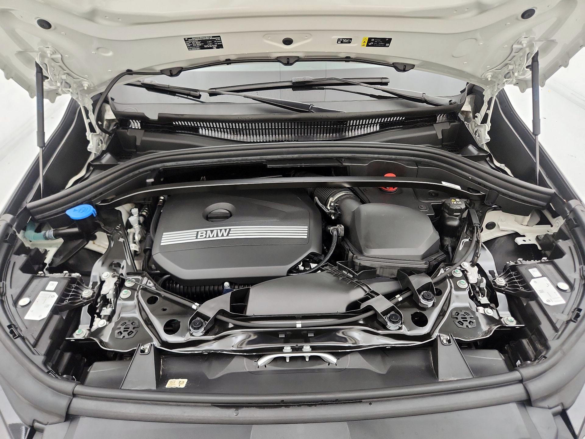 Thumbnail: 2024 BMW X1 - 20