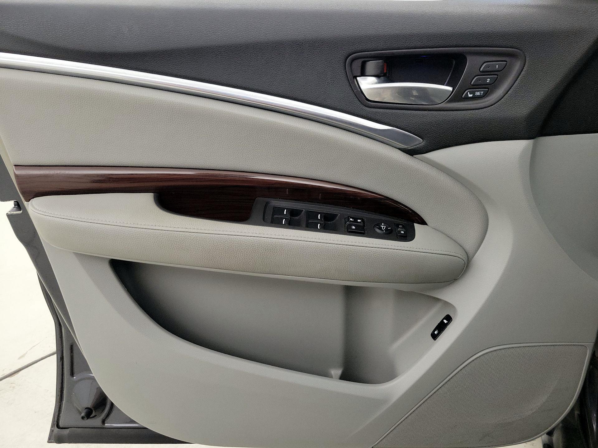 Thumbnail: 2014 Acura MDX - 12