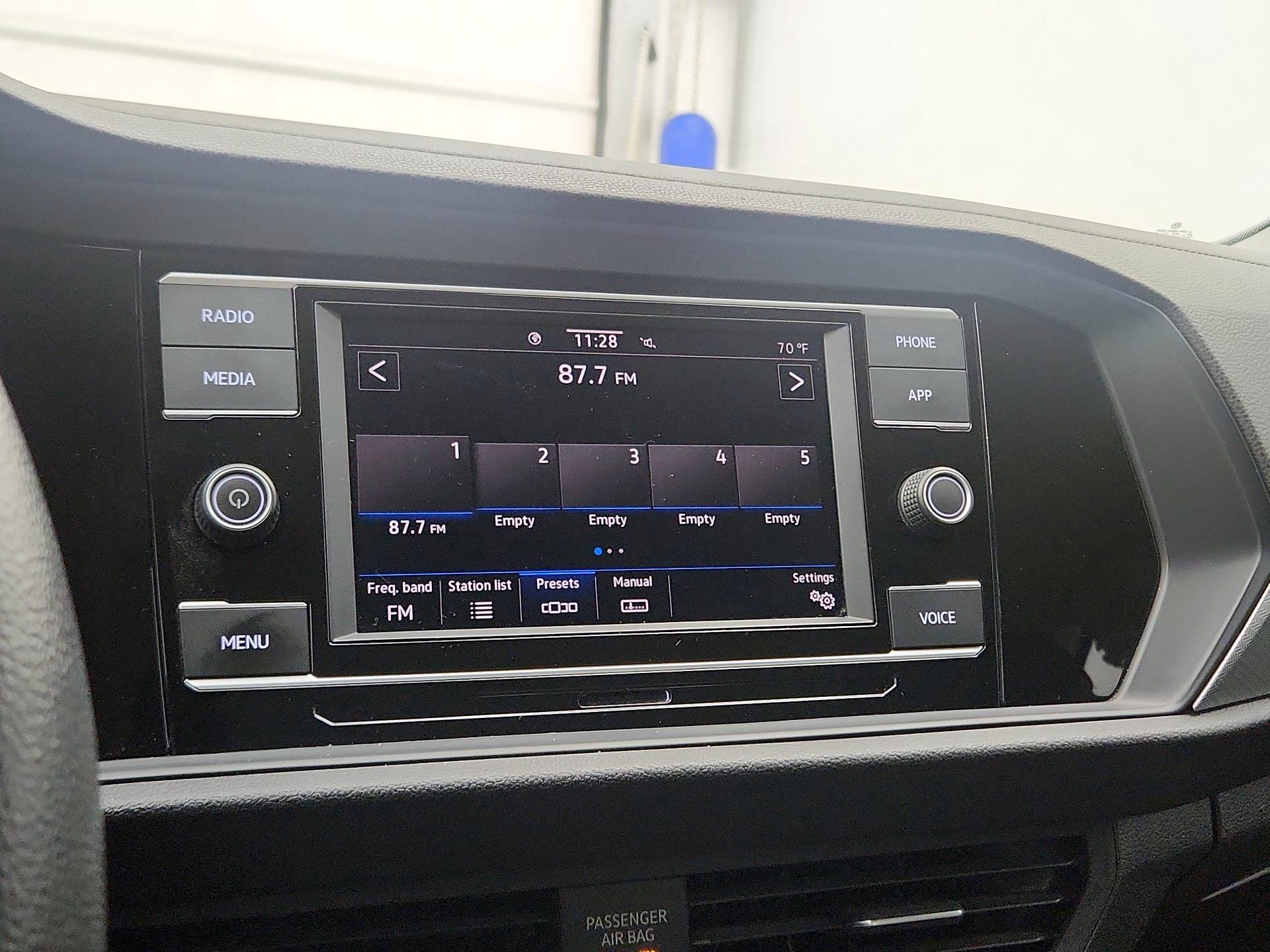 Thumbnail: 2020 Volkswagen Jetta - 15