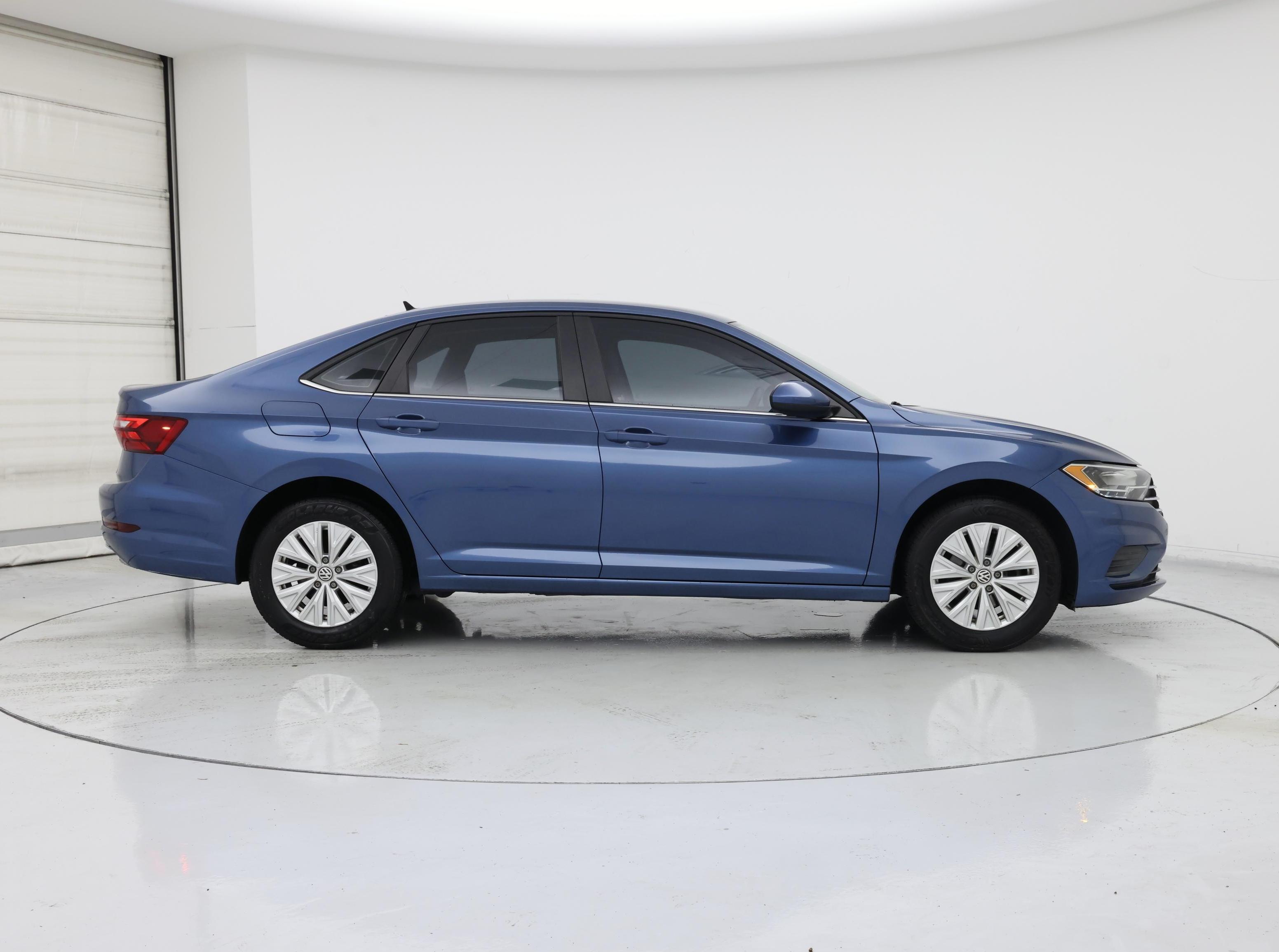 Thumbnail: 2020 Volkswagen Jetta - 7