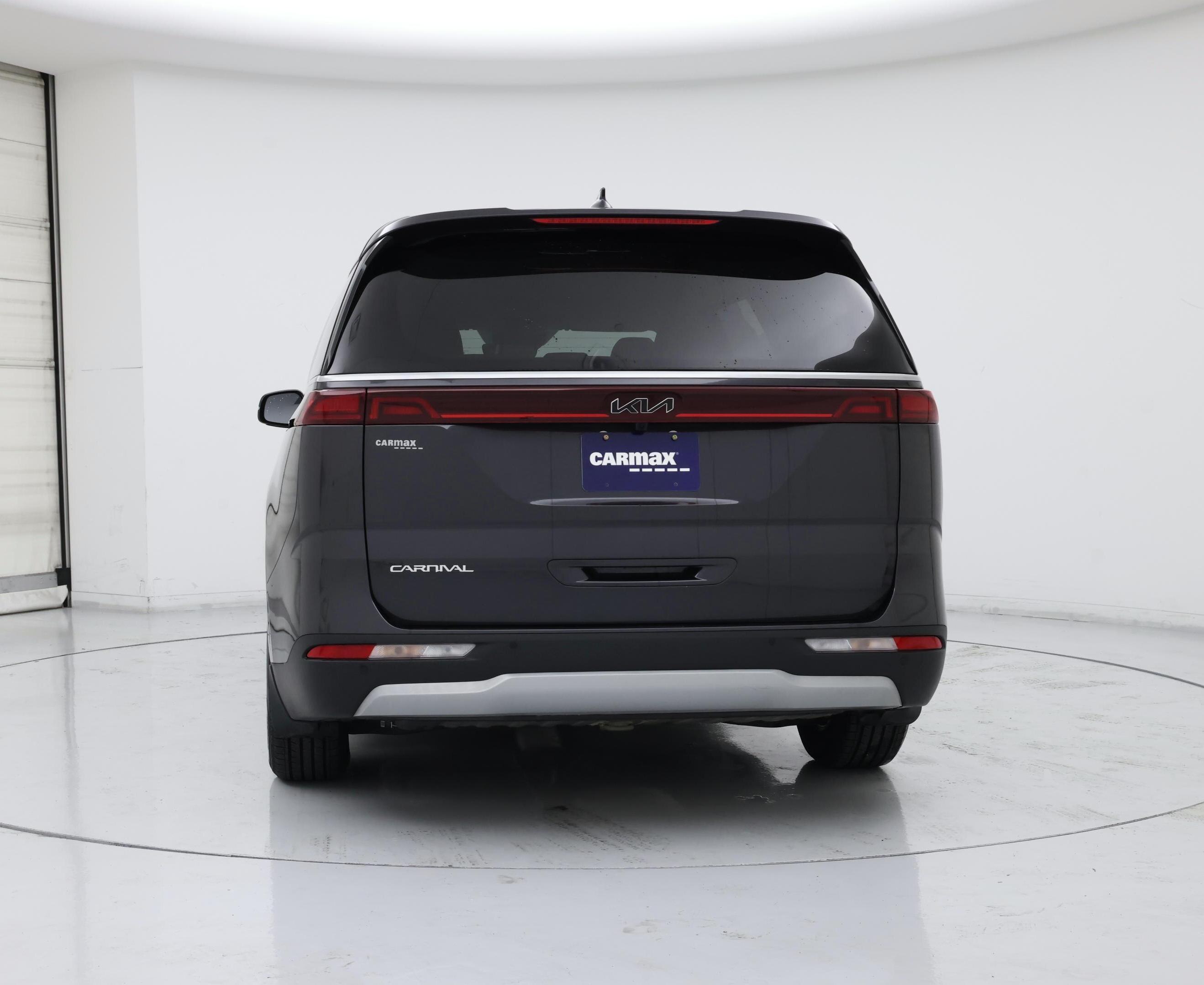 Thumbnail: 2023 Kia Carnival - 6