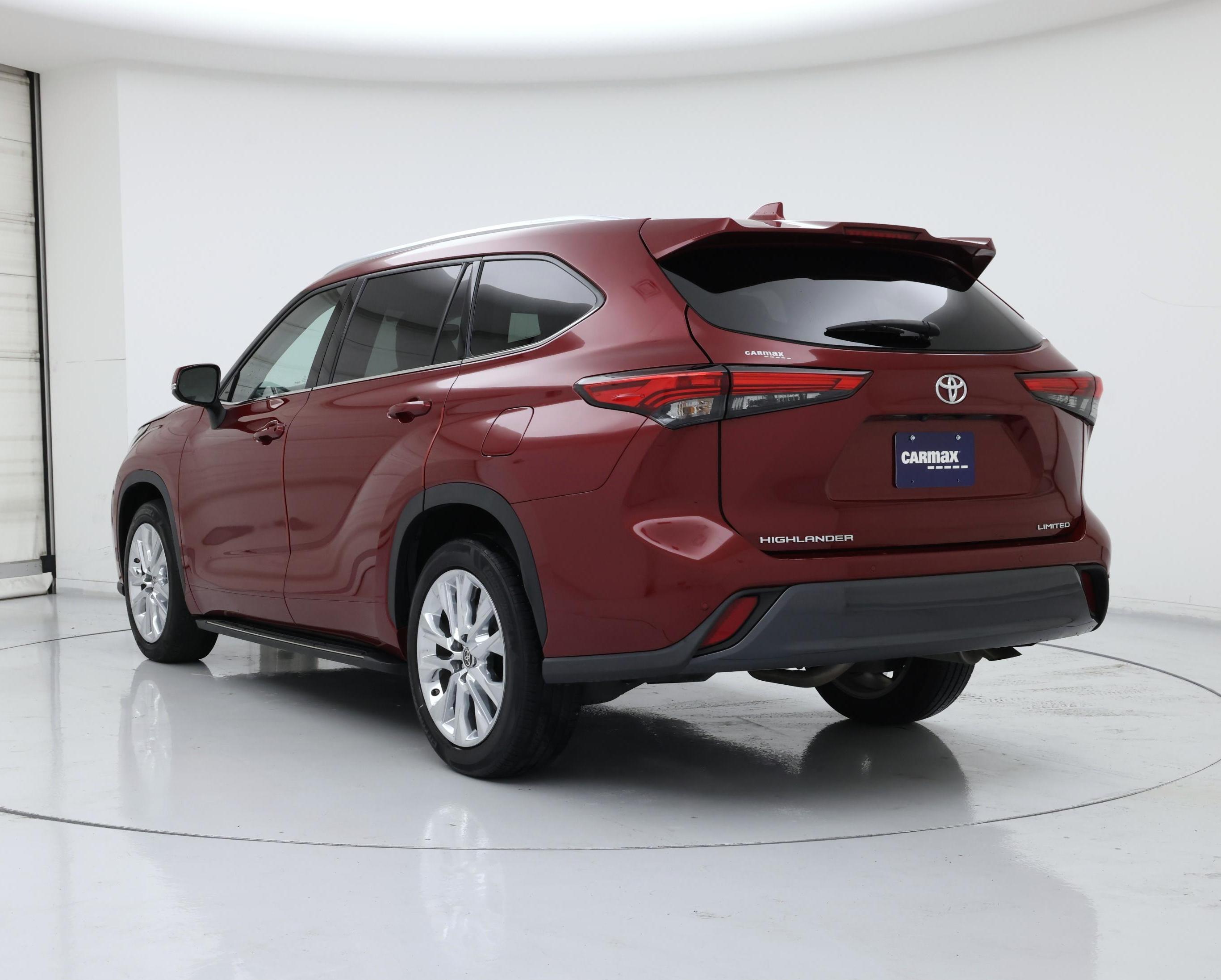 Thumbnail: 2023 Toyota Highlander - 2