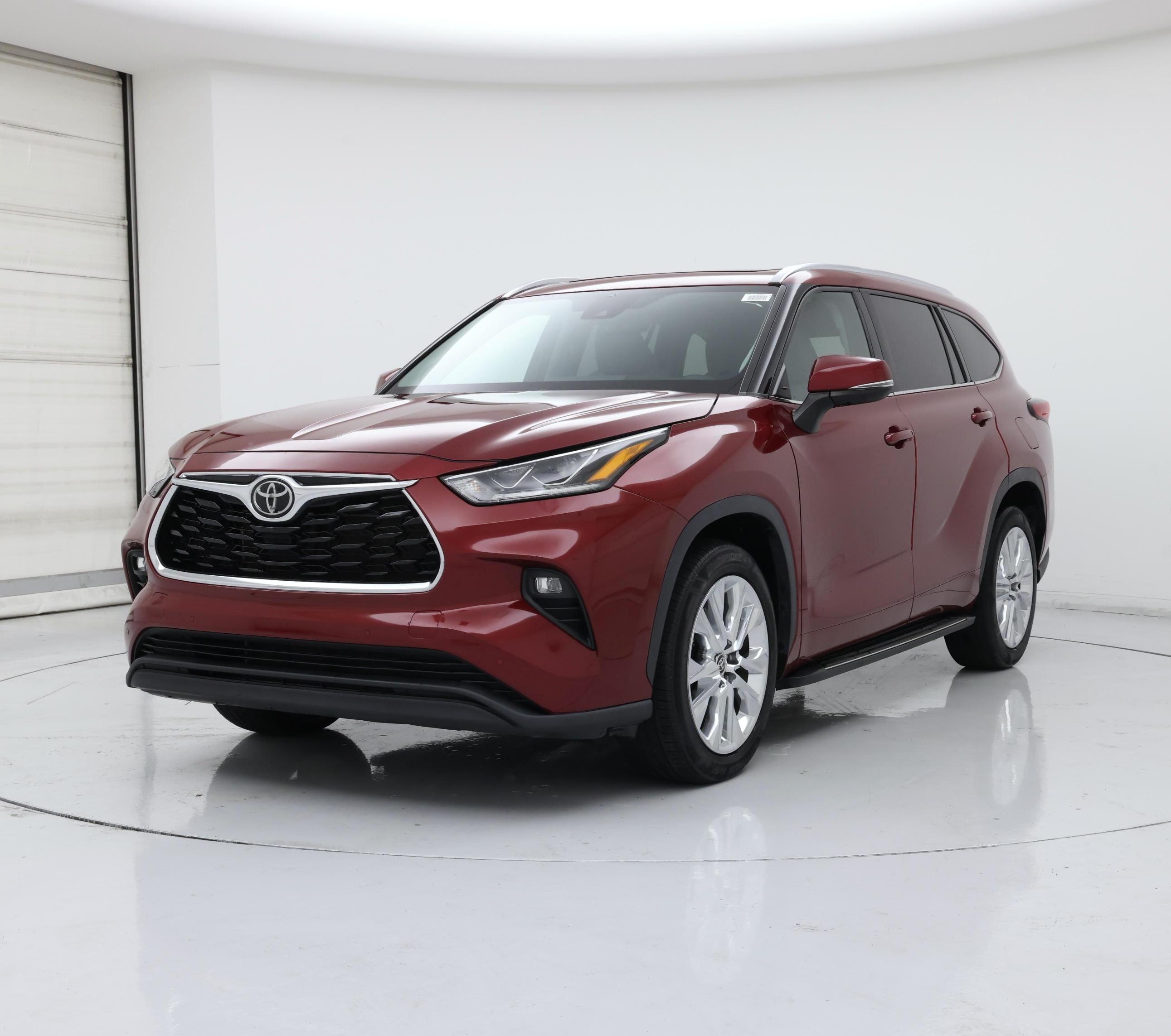 Thumbnail: 2023 Toyota Highlander - 4