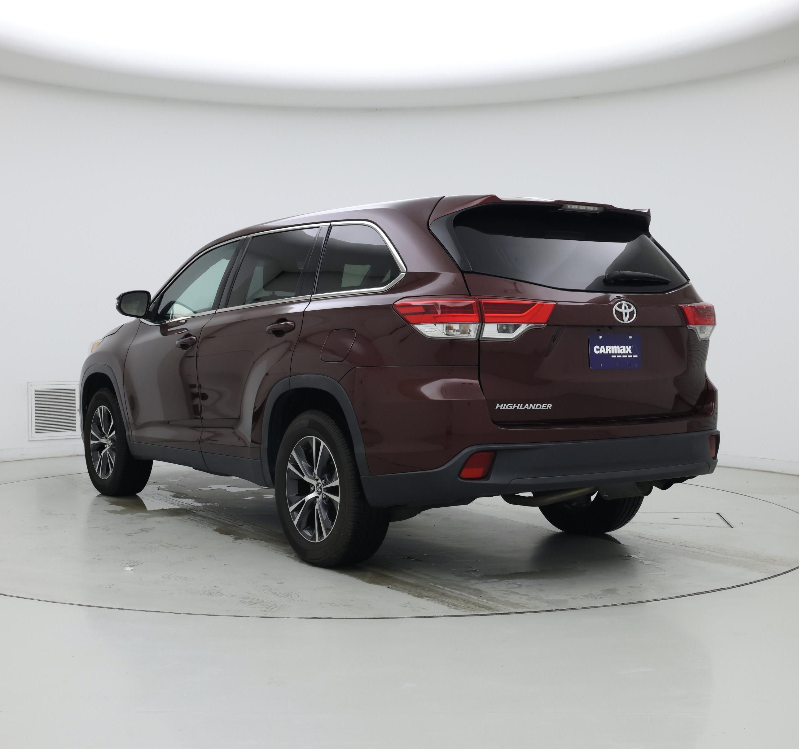 Thumbnail: 2019 Toyota Highlander - 2