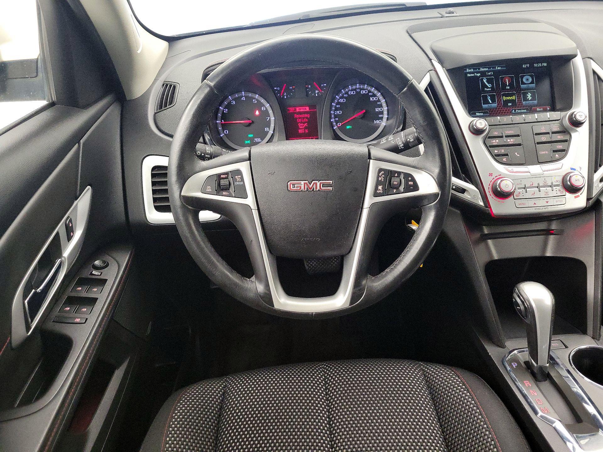 Thumbnail: 2015 GMC Terrain - 10