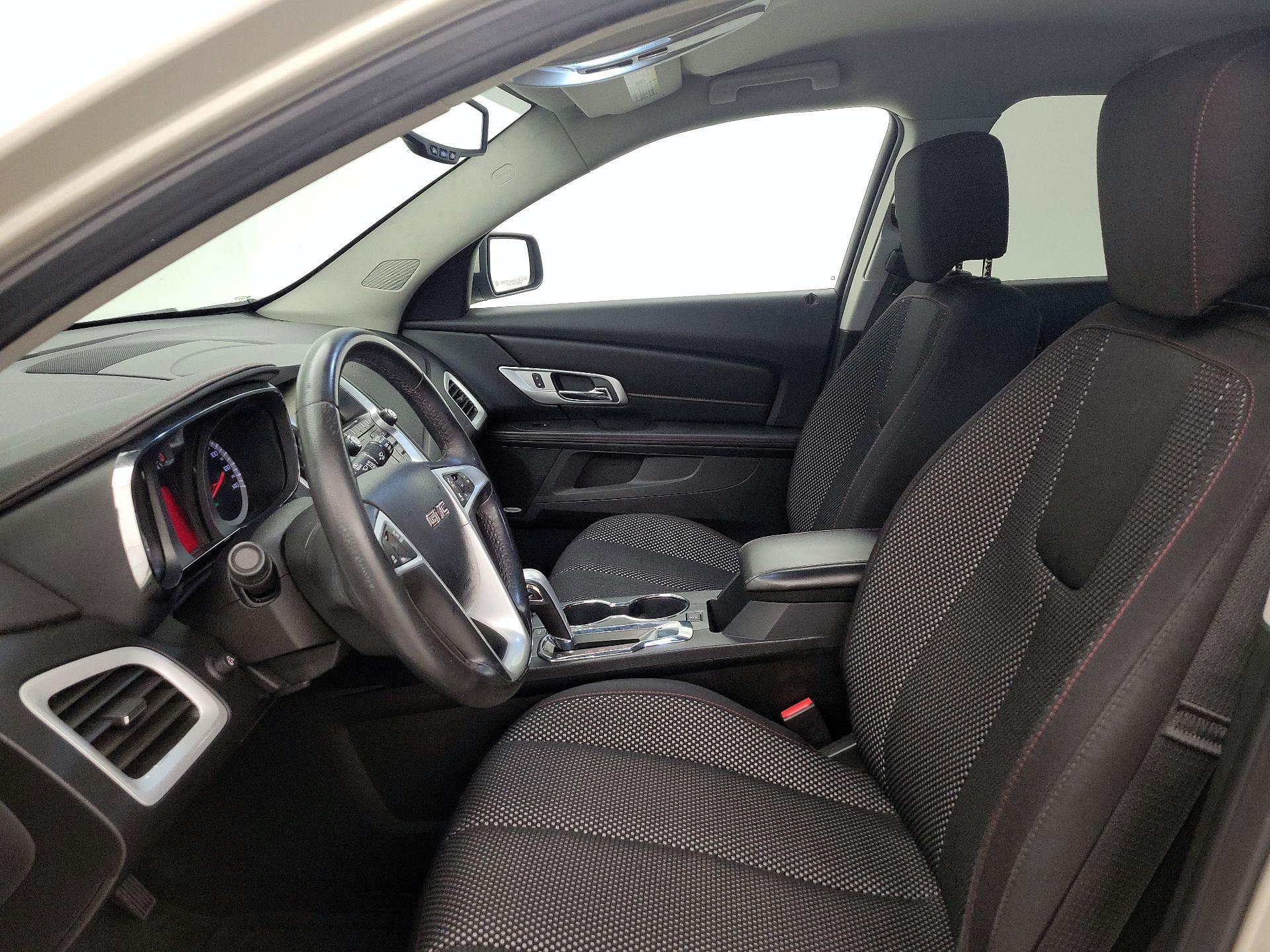 Thumbnail: 2015 GMC Terrain - 11