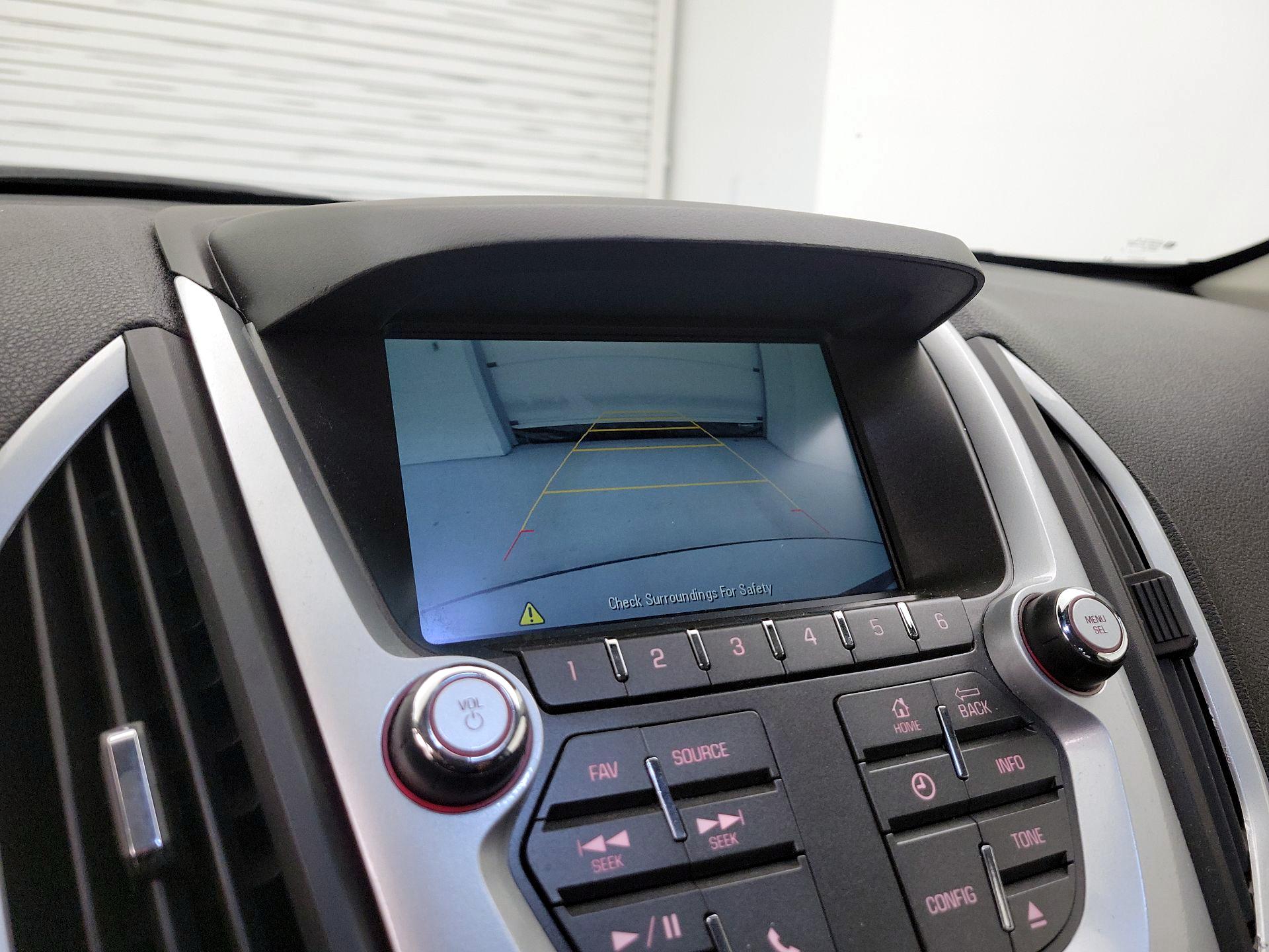 Thumbnail: 2015 GMC Terrain - 14