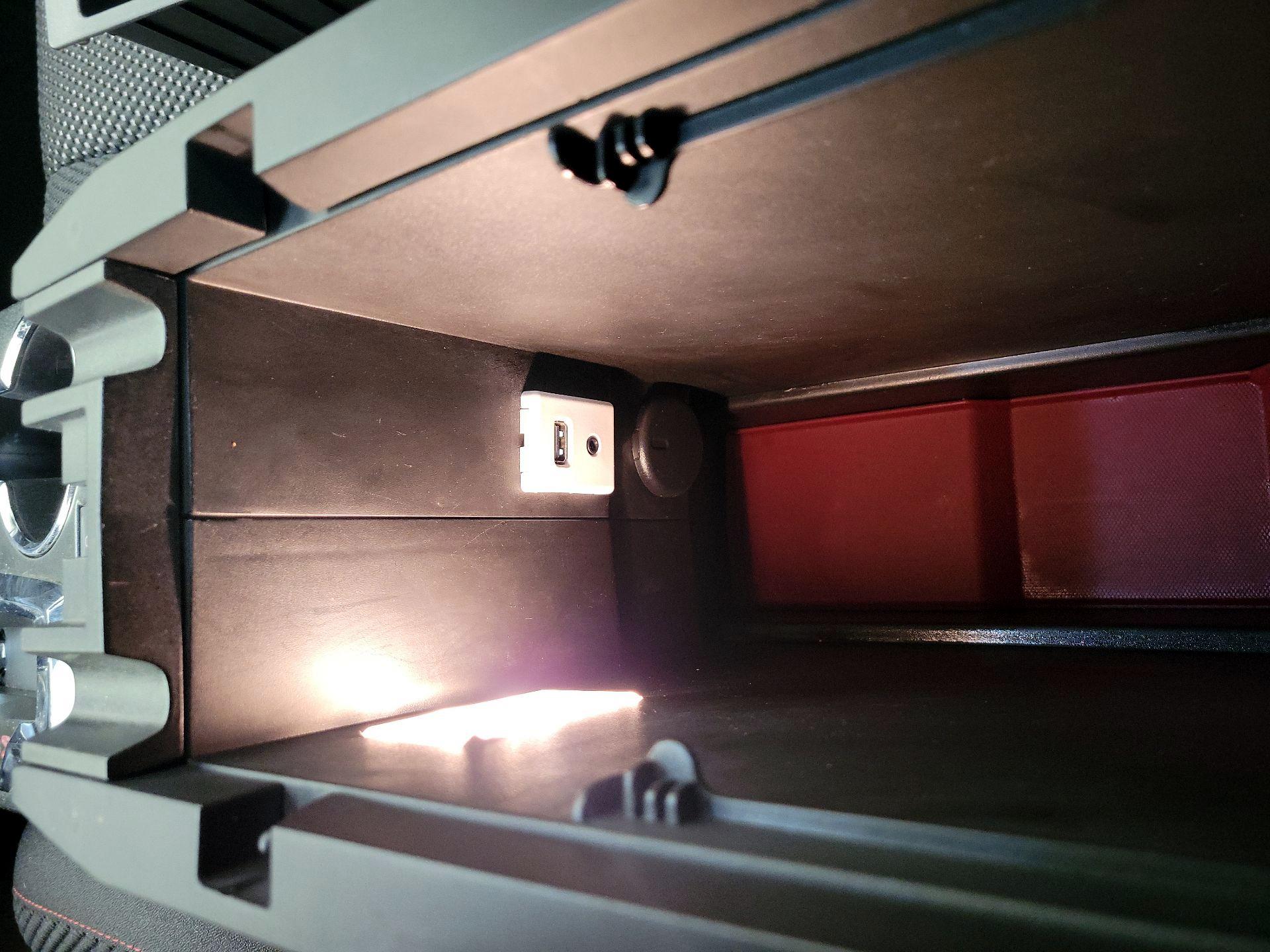 Thumbnail: 2015 GMC Terrain - 18