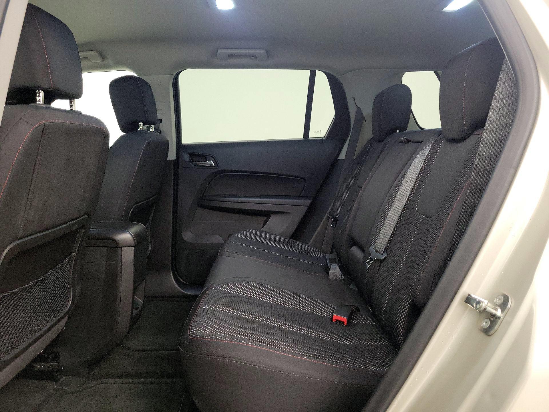 Thumbnail: 2015 GMC Terrain - 19