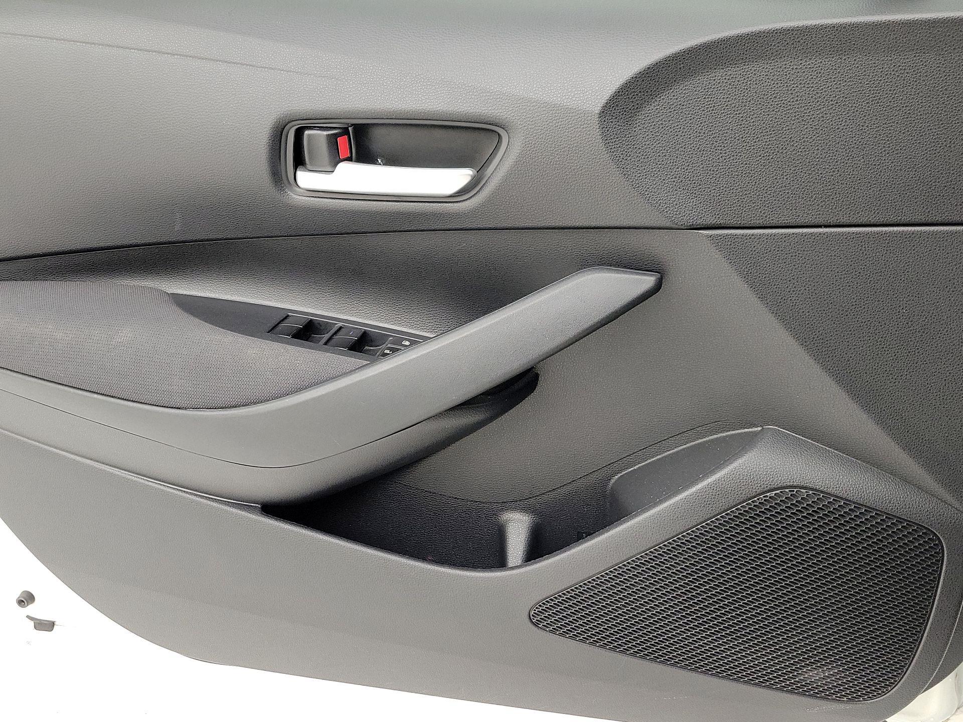 Thumbnail: 2020 Toyota Corolla - 12