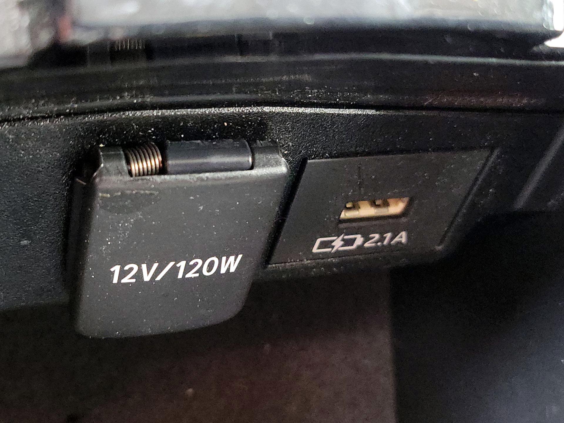 Thumbnail: 2020 Toyota Corolla - 18