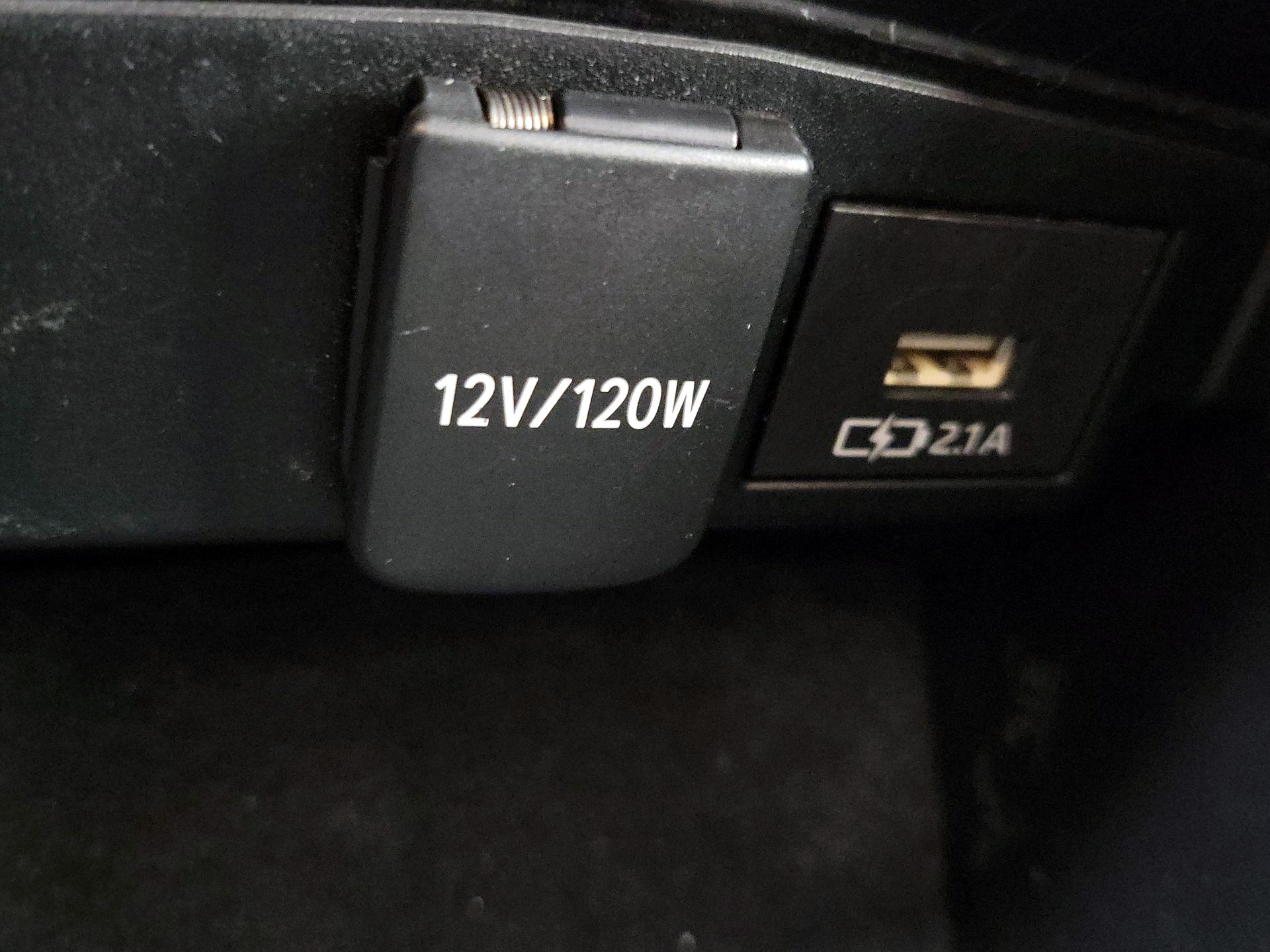 Thumbnail: 2020 Toyota Corolla - 18