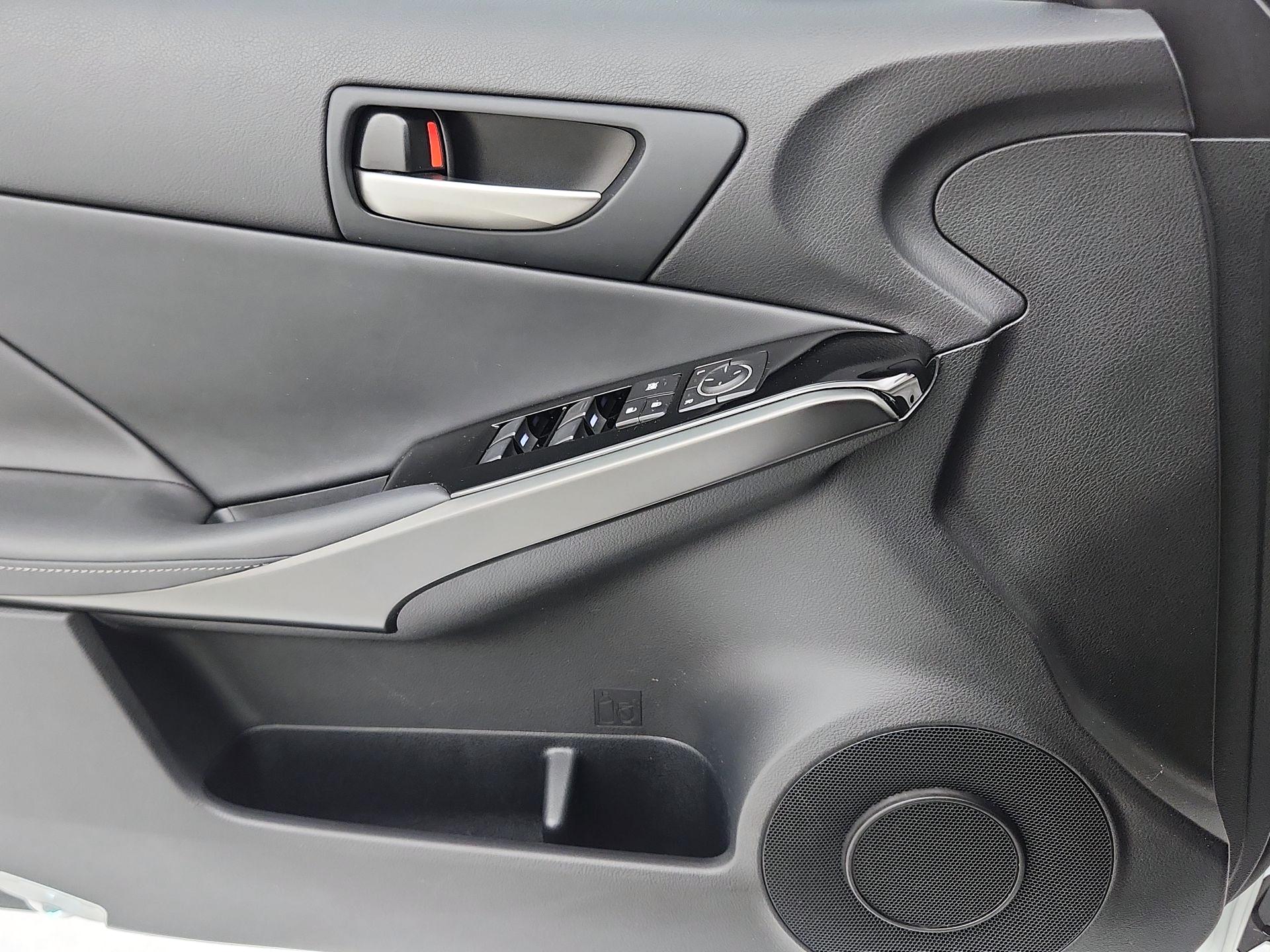 Thumbnail: 2024 Lexus IS - 12