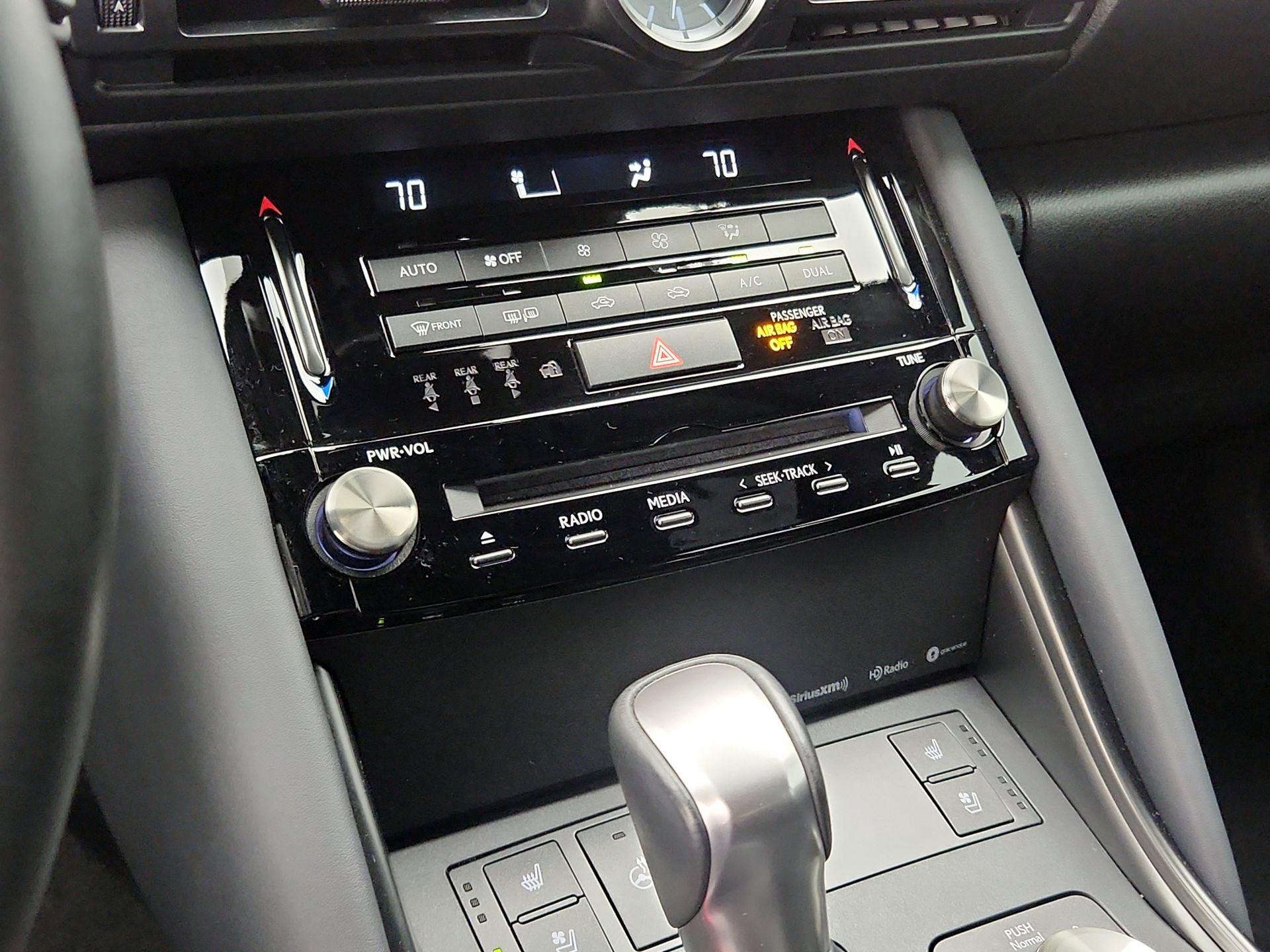 Thumbnail: 2024 Lexus IS - 16