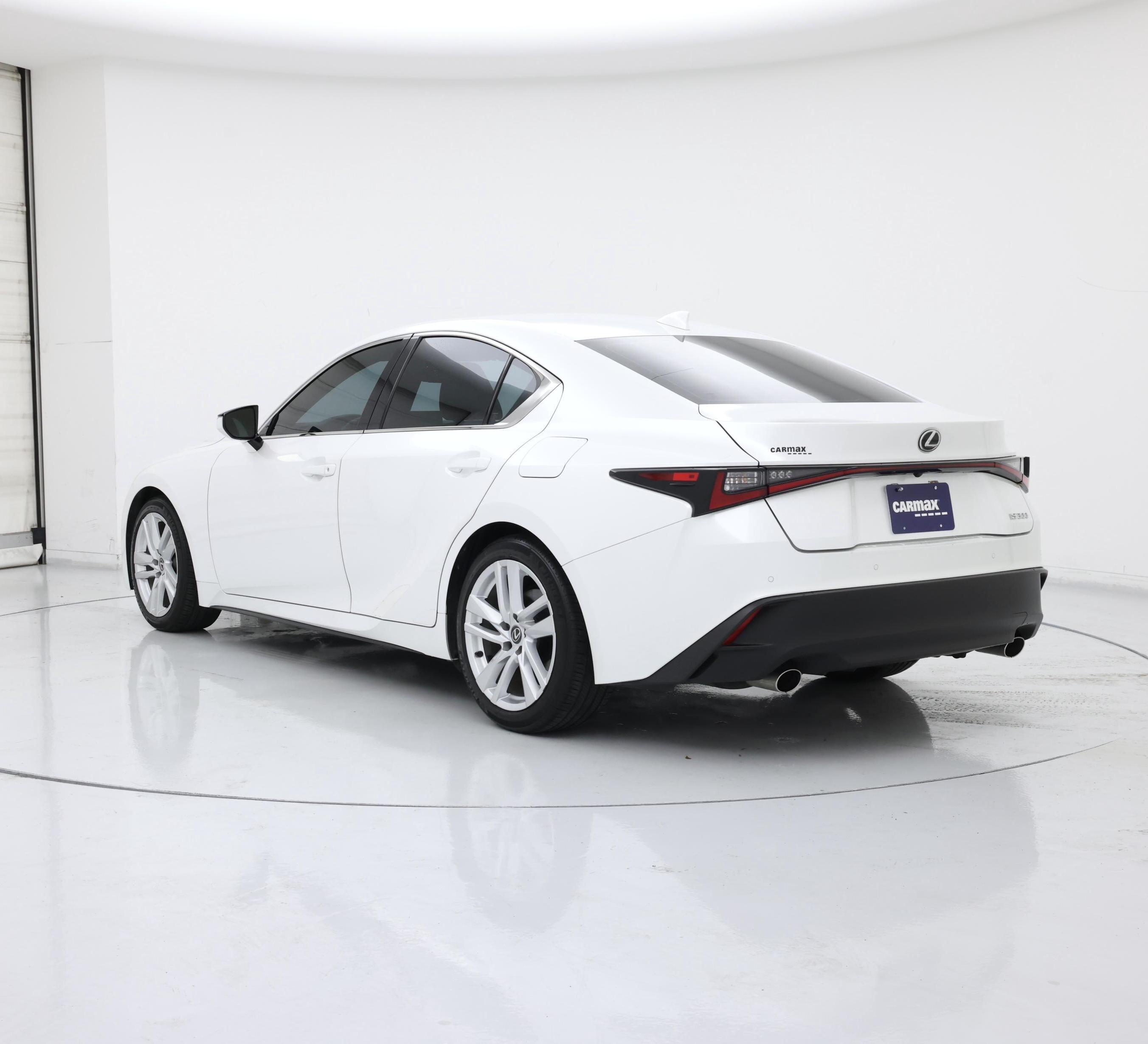 Thumbnail: 2024 Lexus IS - 2