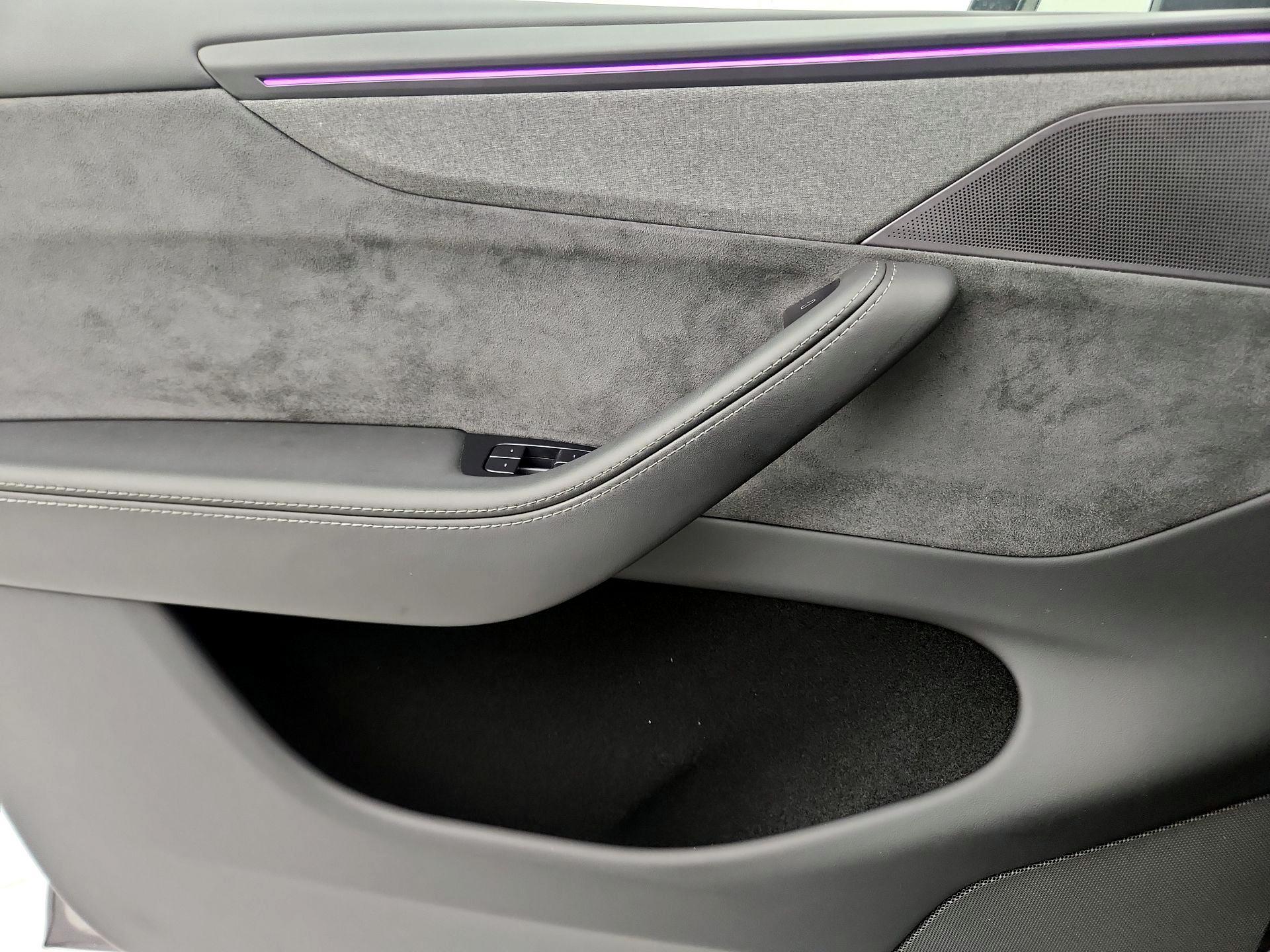 Thumbnail: 2026 Tesla Model Y - 12