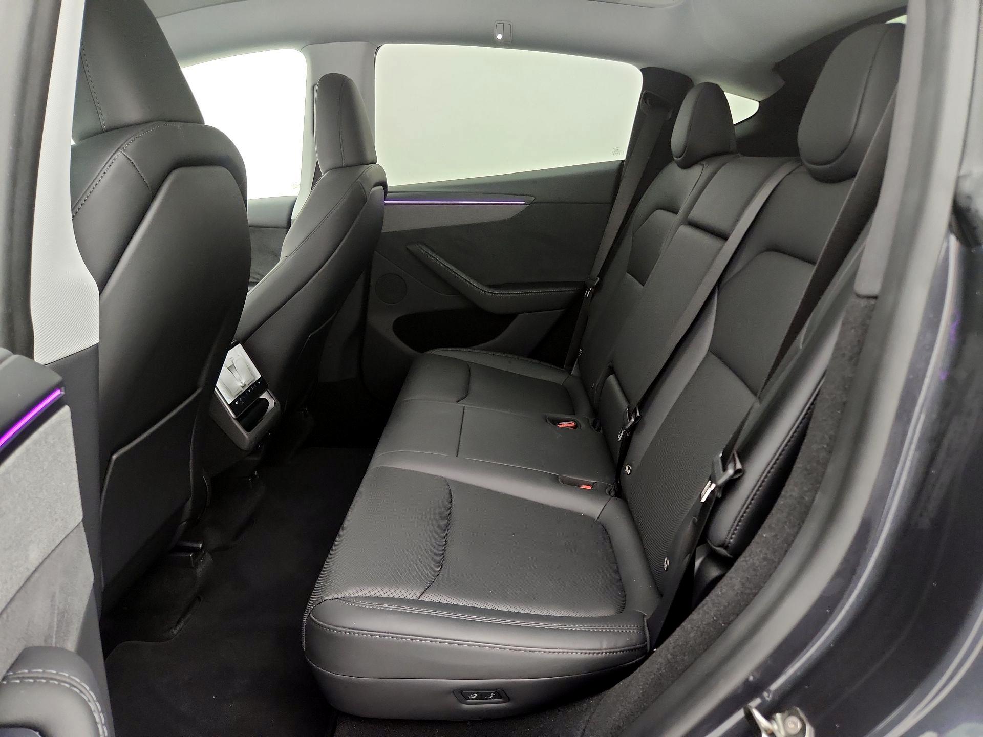 Thumbnail: 2026 Tesla Model Y - 20