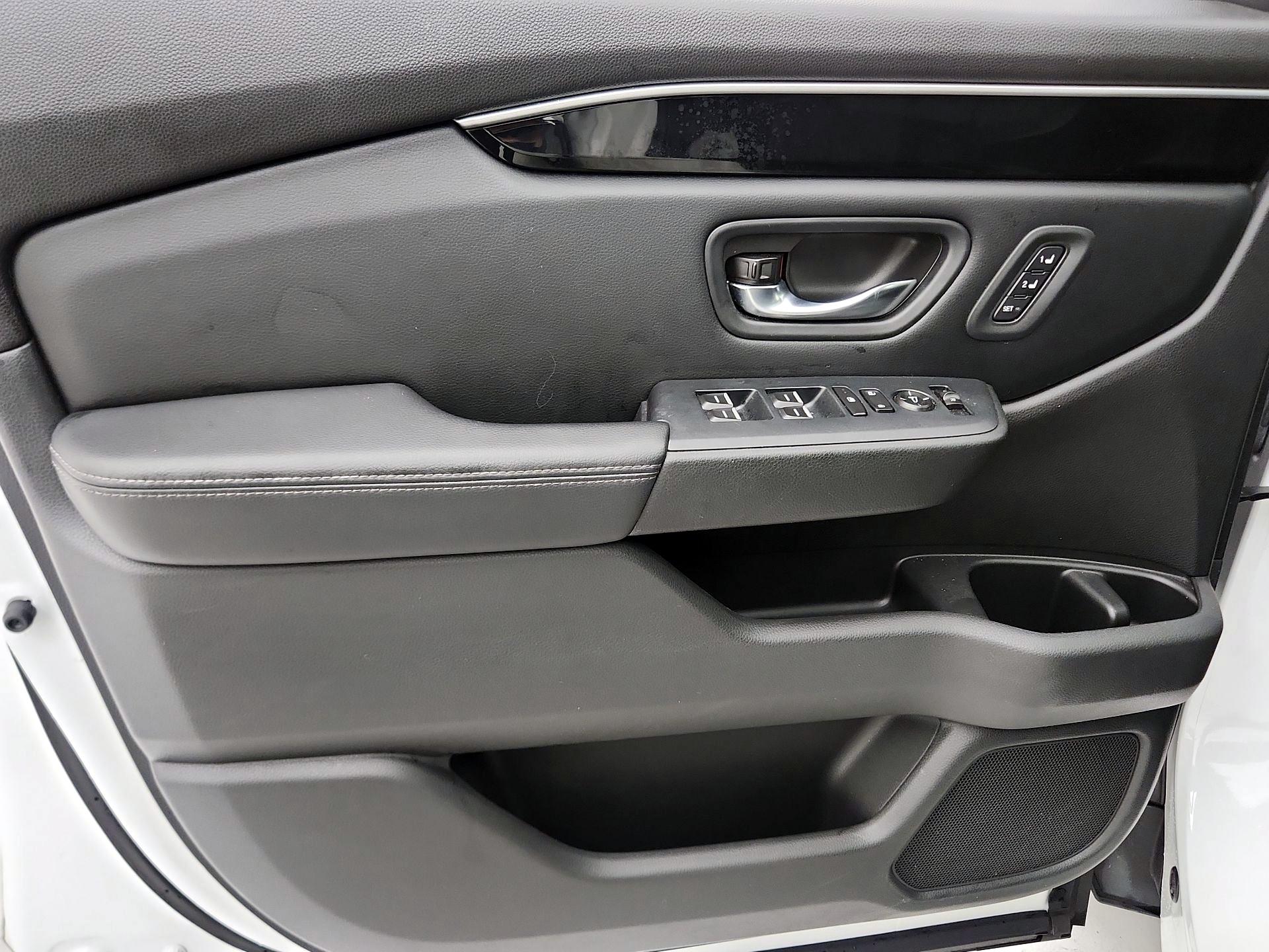 Thumbnail: 2023 Honda Pilot - 12