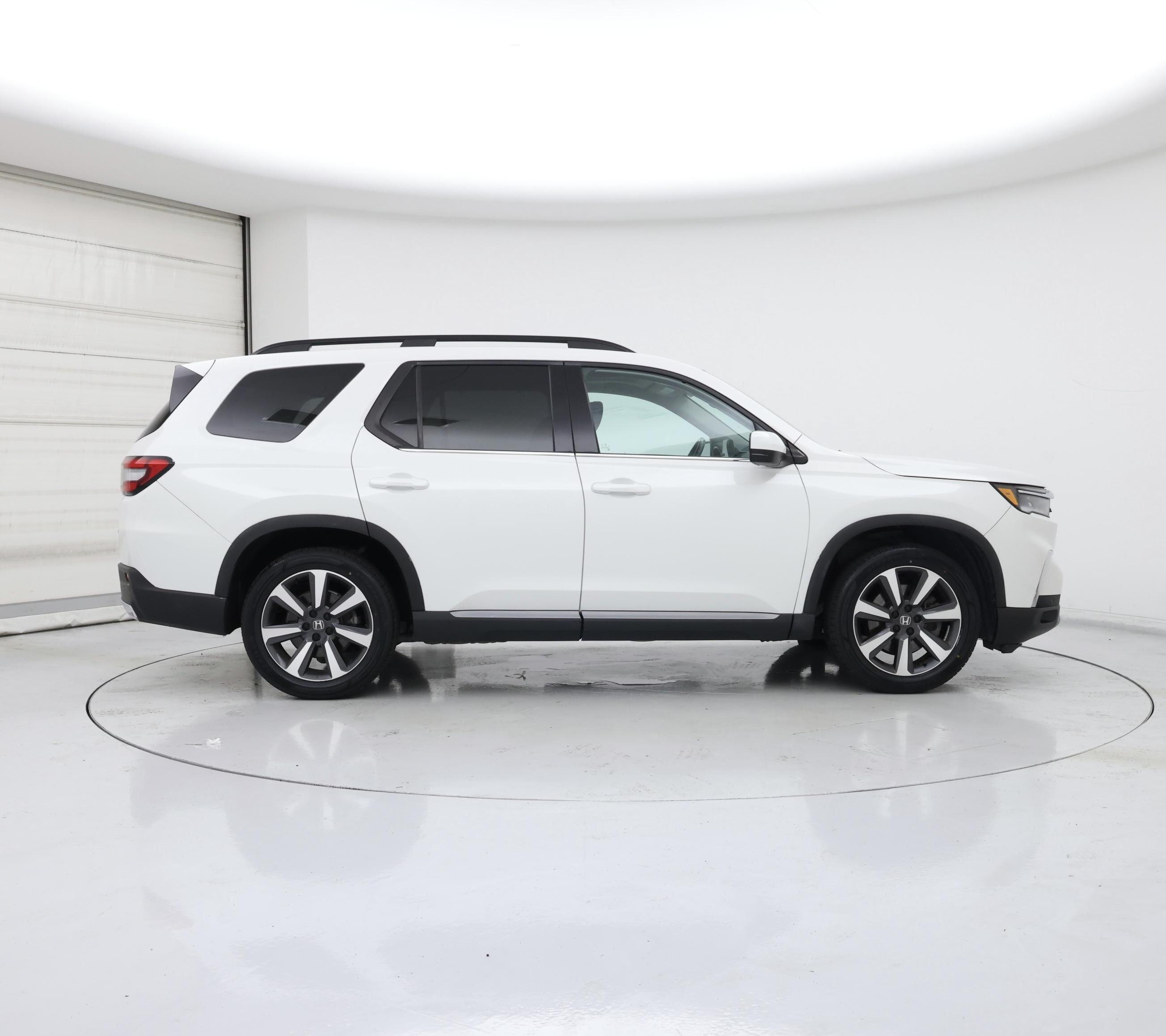 Thumbnail: 2023 Honda Pilot - 7