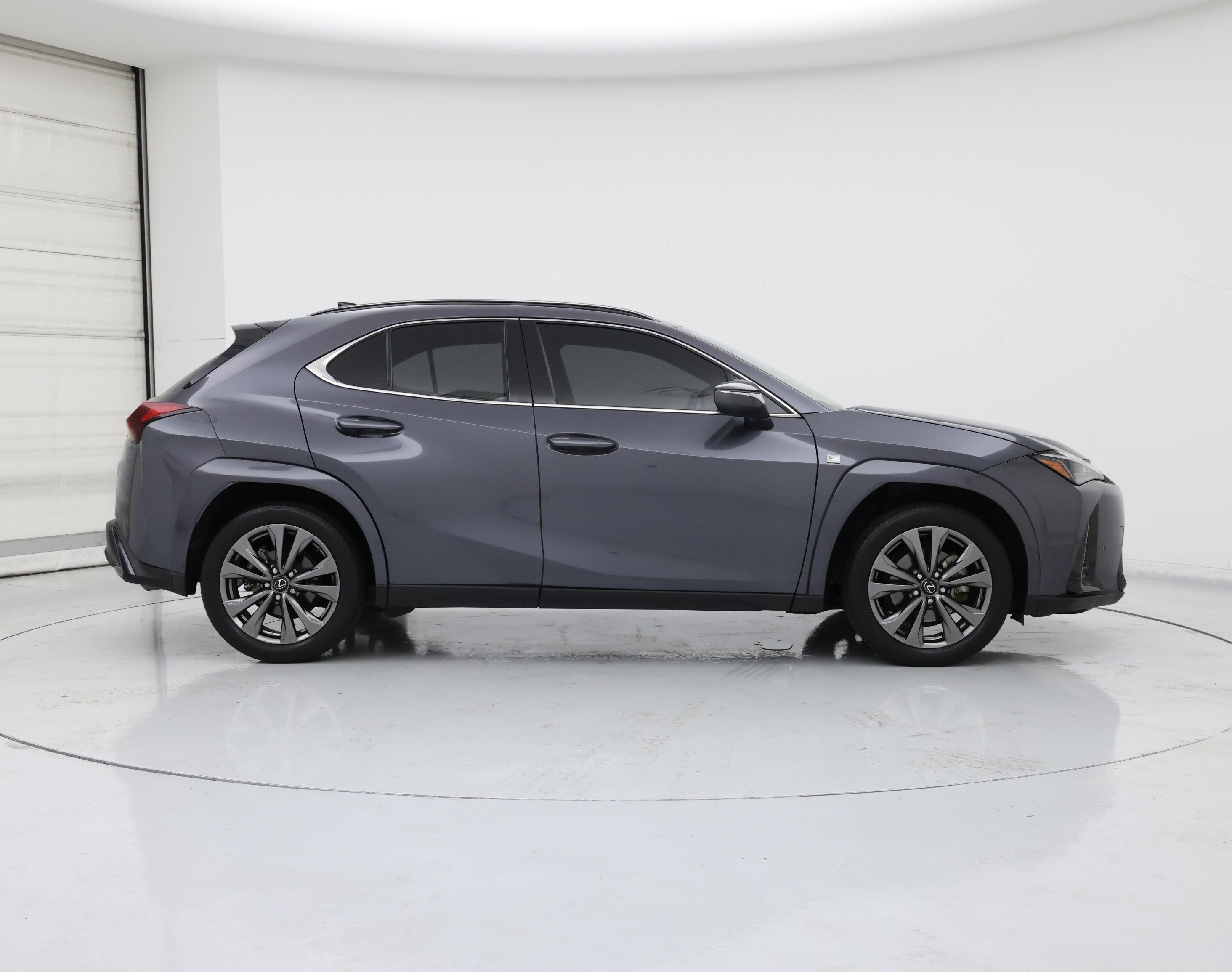 Thumbnail: 2023 Lexus UX - 7