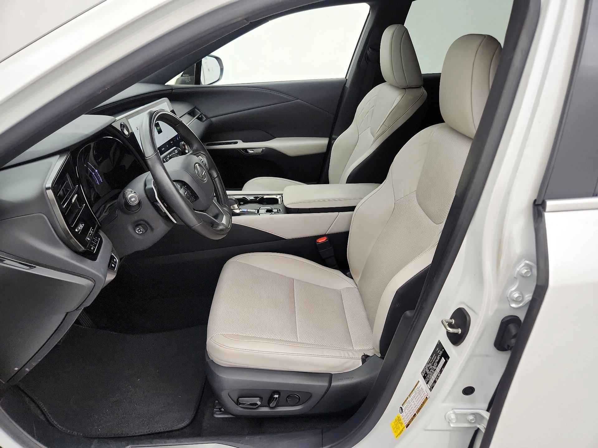 Thumbnail: 2023 Lexus RX - 11