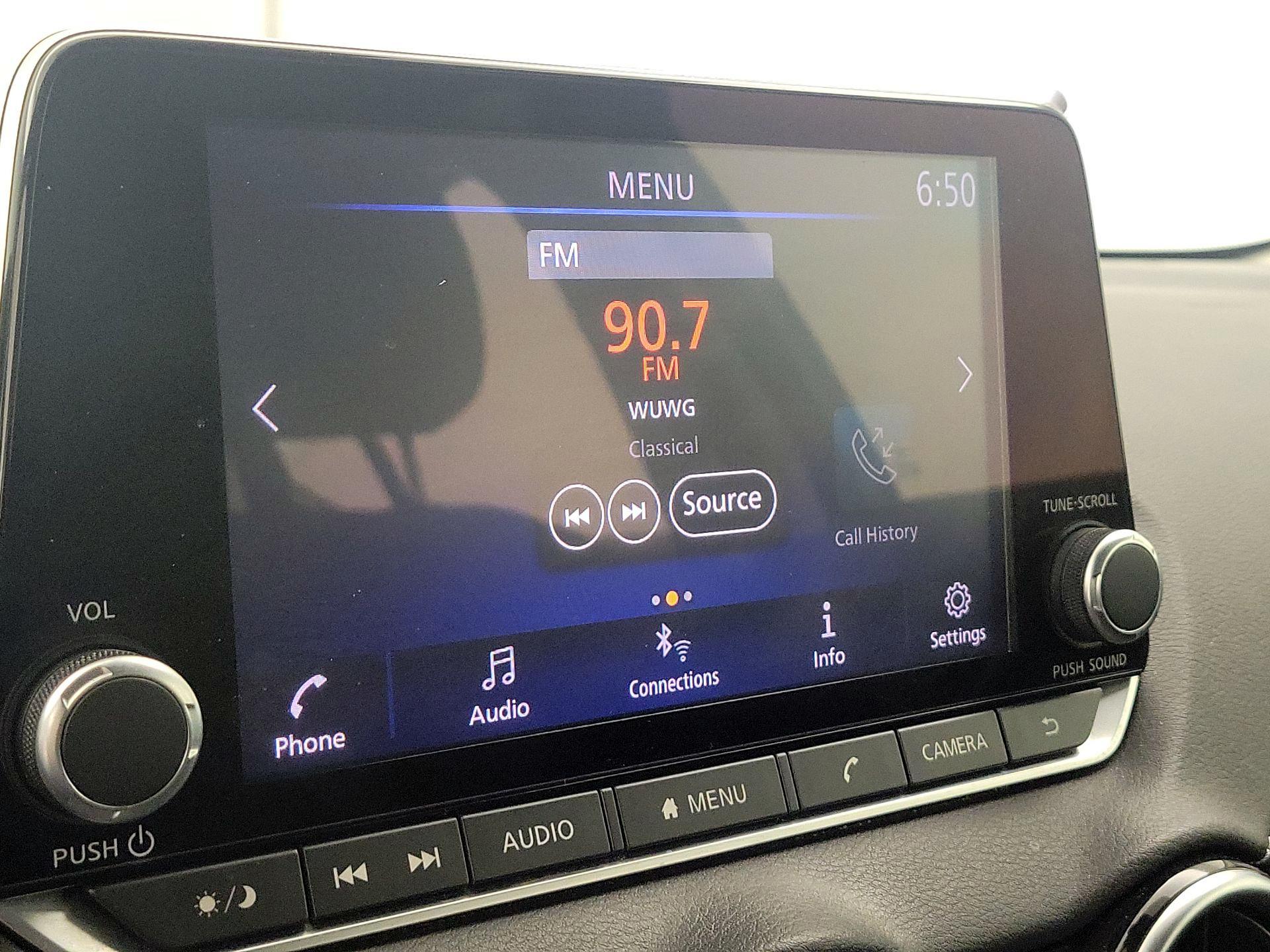 Thumbnail: 2020 Nissan Sentra - 15