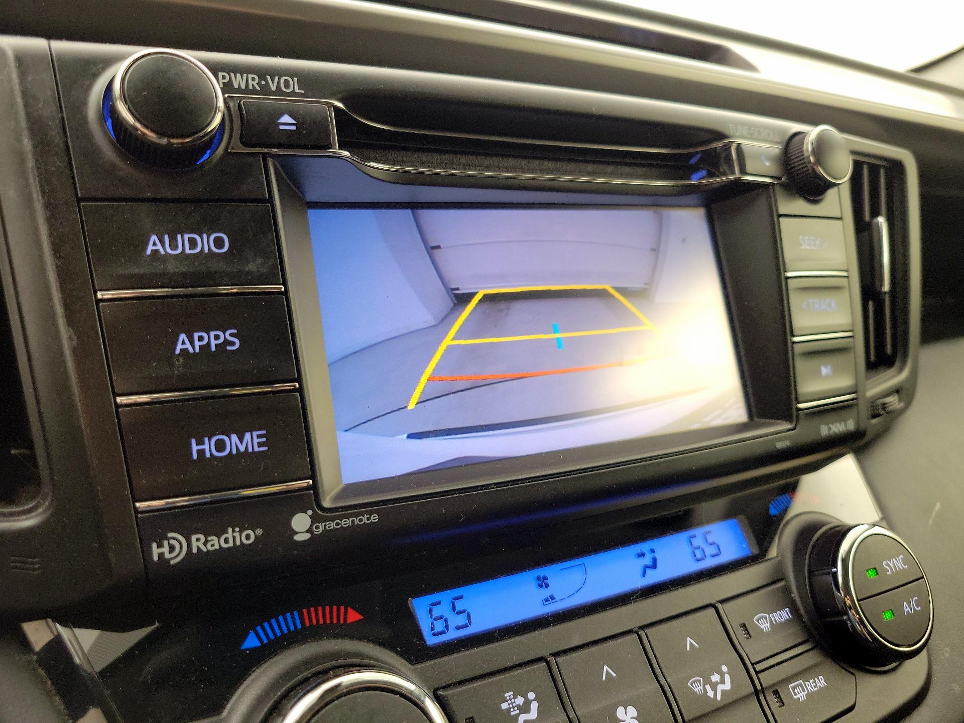 Thumbnail: 2018 Toyota RAV4 - 14