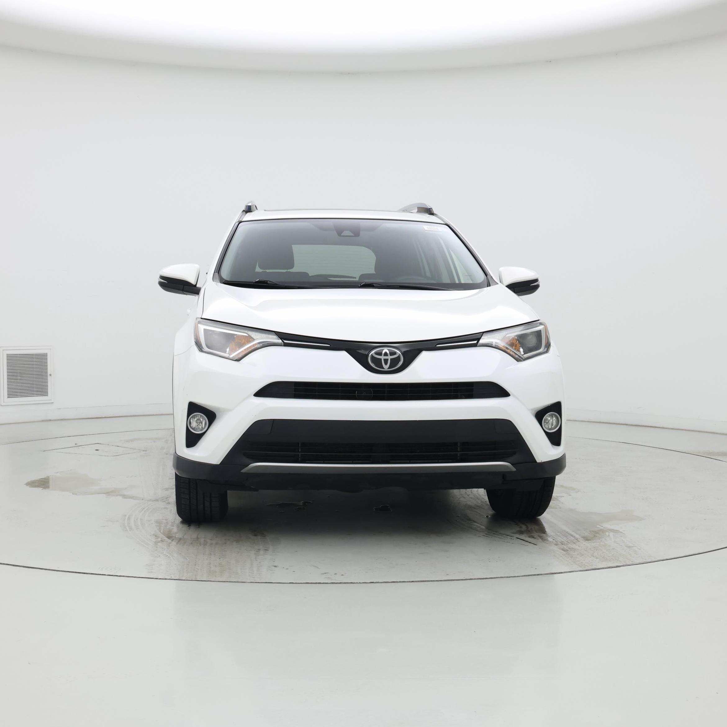 Thumbnail: 2018 Toyota RAV4 - 5