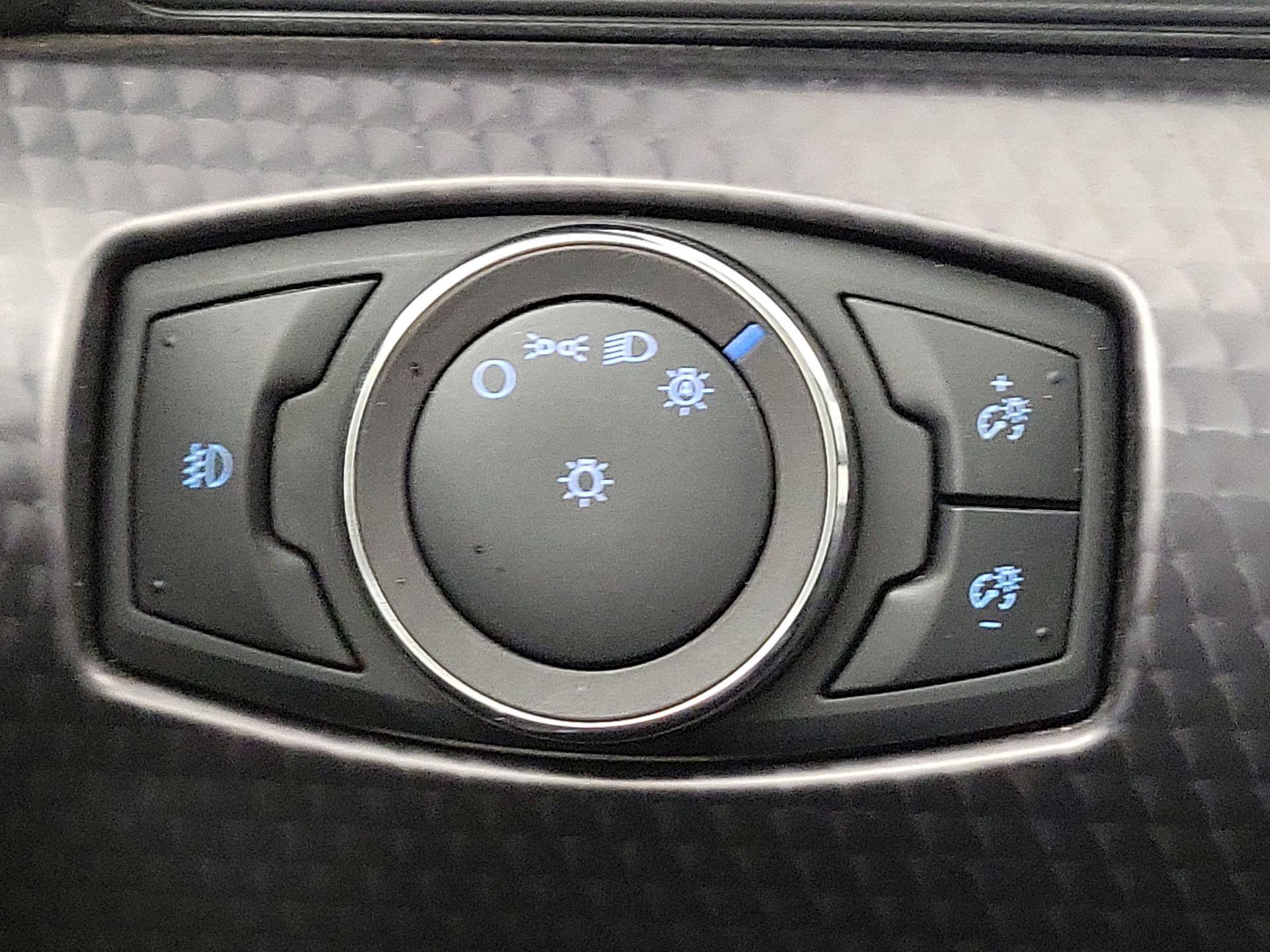 Thumbnail: 2019 Ford Mustang - 13