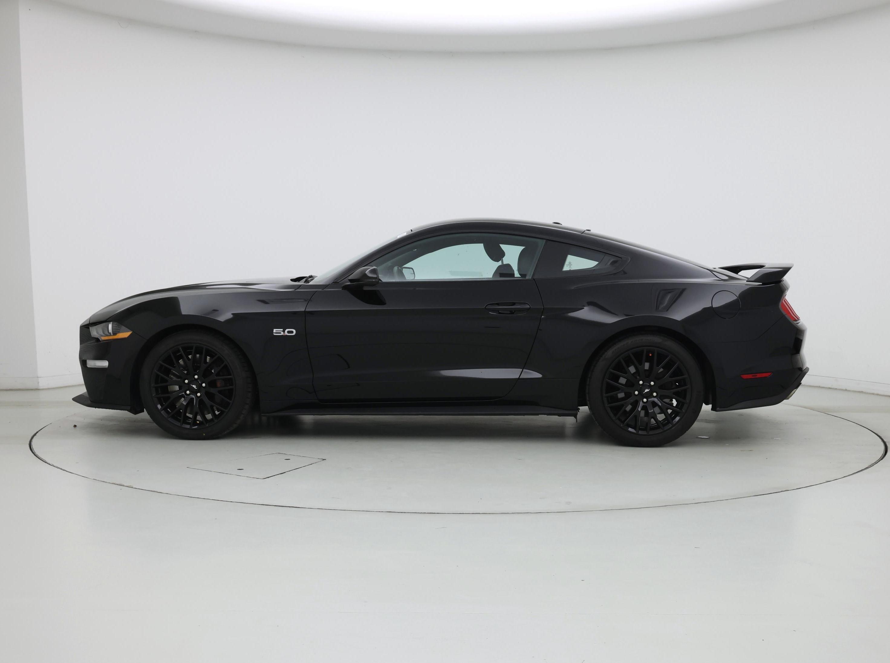 Thumbnail: 2019 Ford Mustang - 3