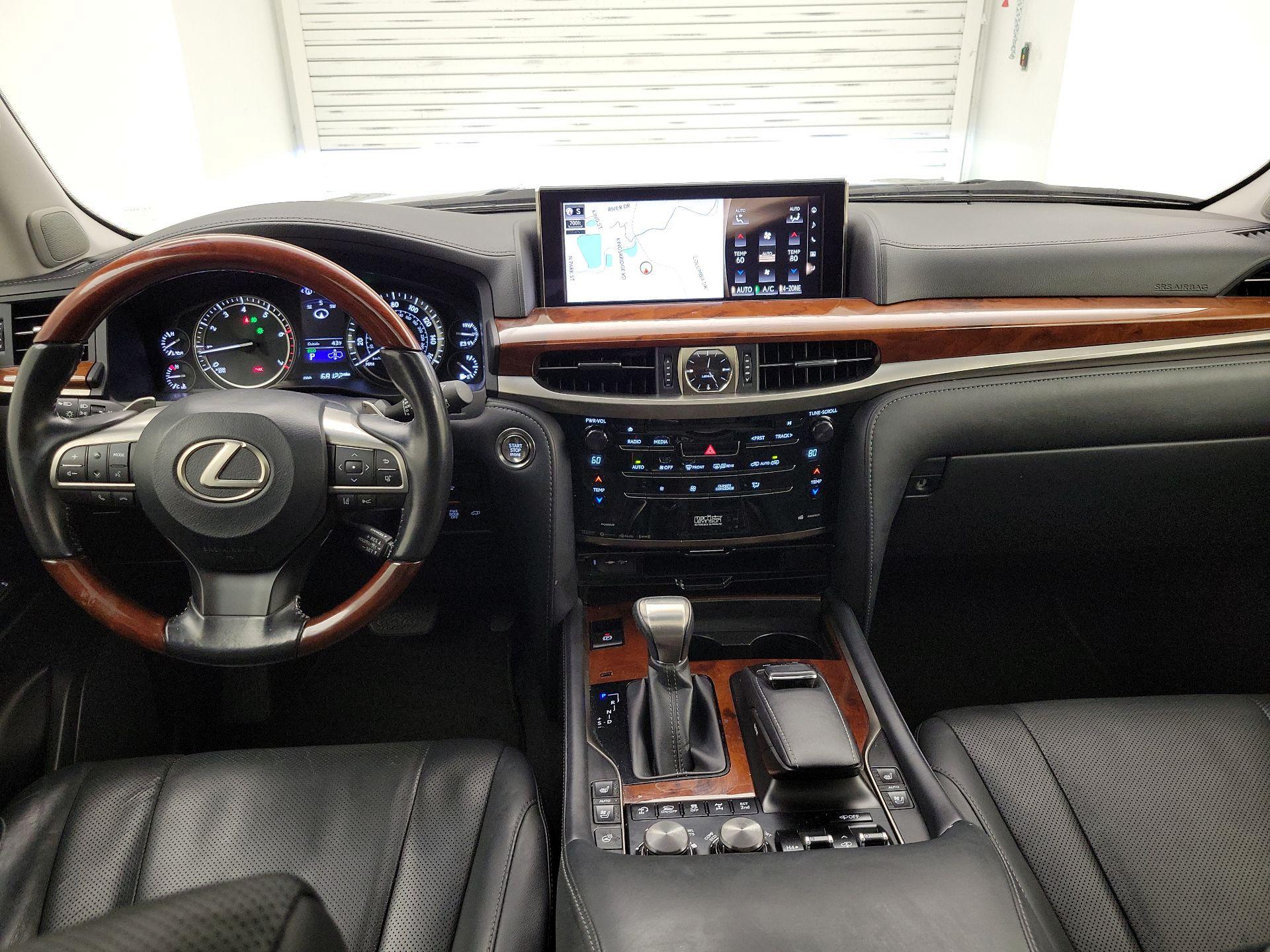 Thumbnail: 2020 Lexus LX - 9