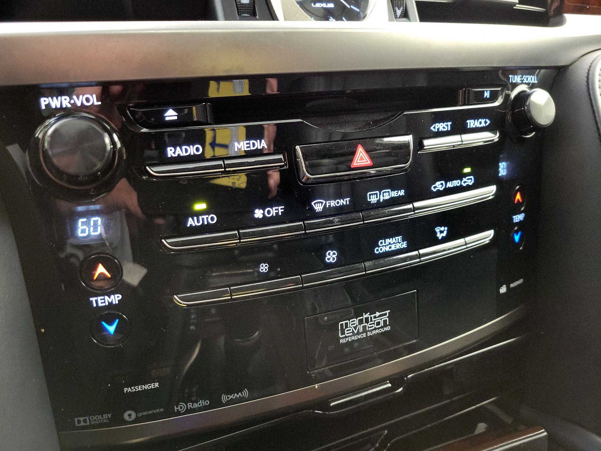 Thumbnail: 2020 Lexus LX - 17