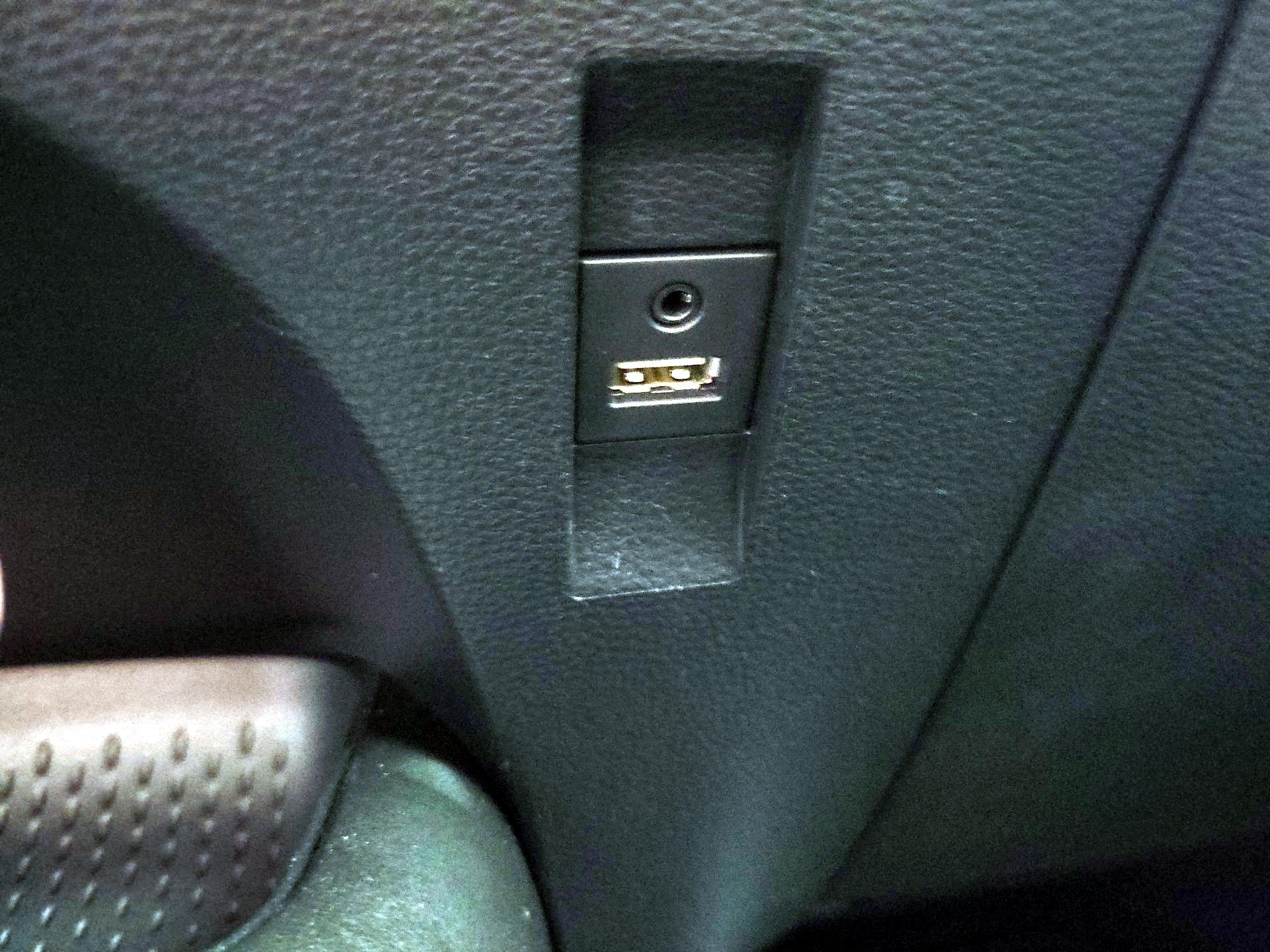 Thumbnail: 2020 Toyota Corolla - 18