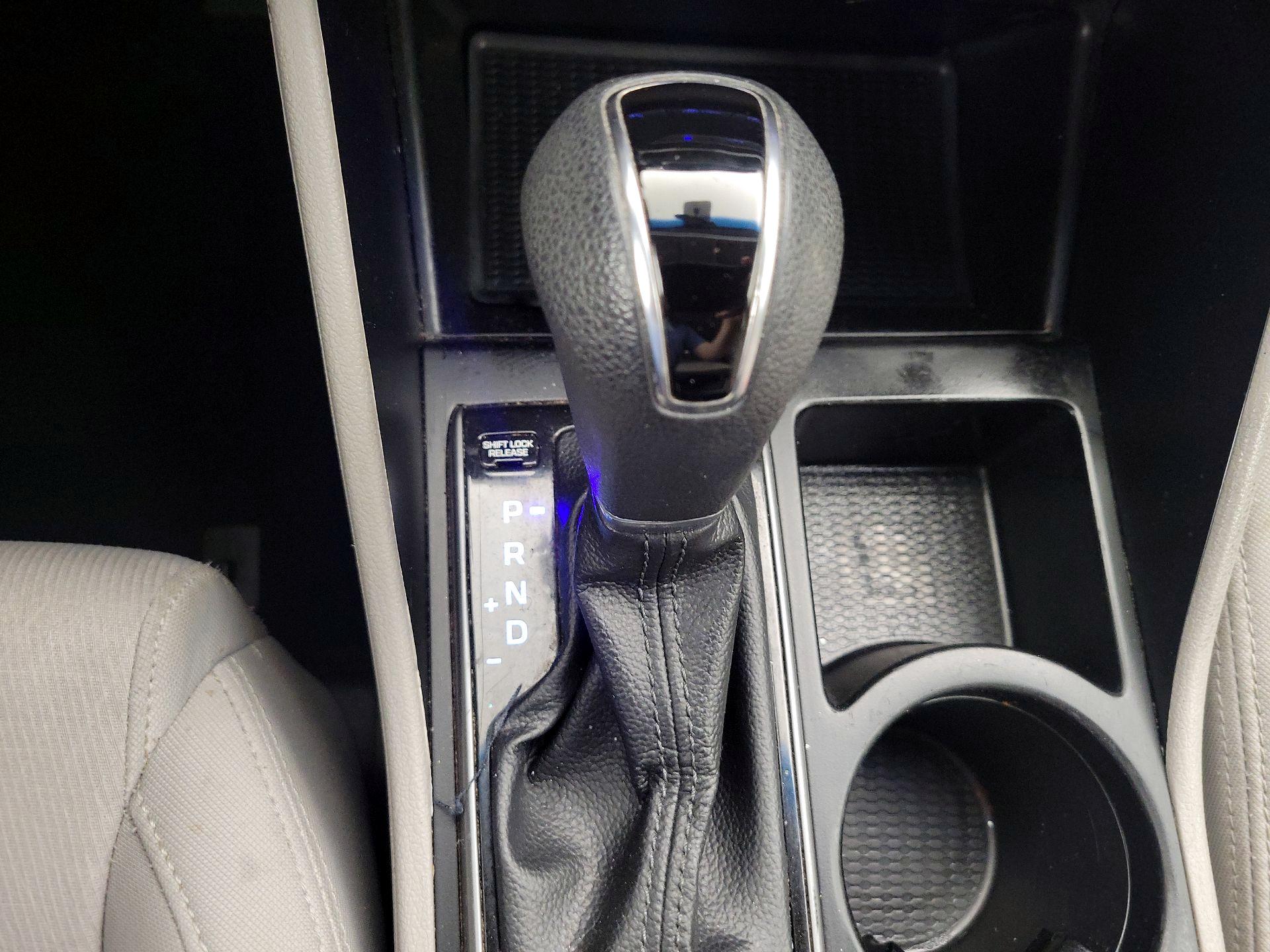 Thumbnail: 2018 Hyundai Tucson - 17