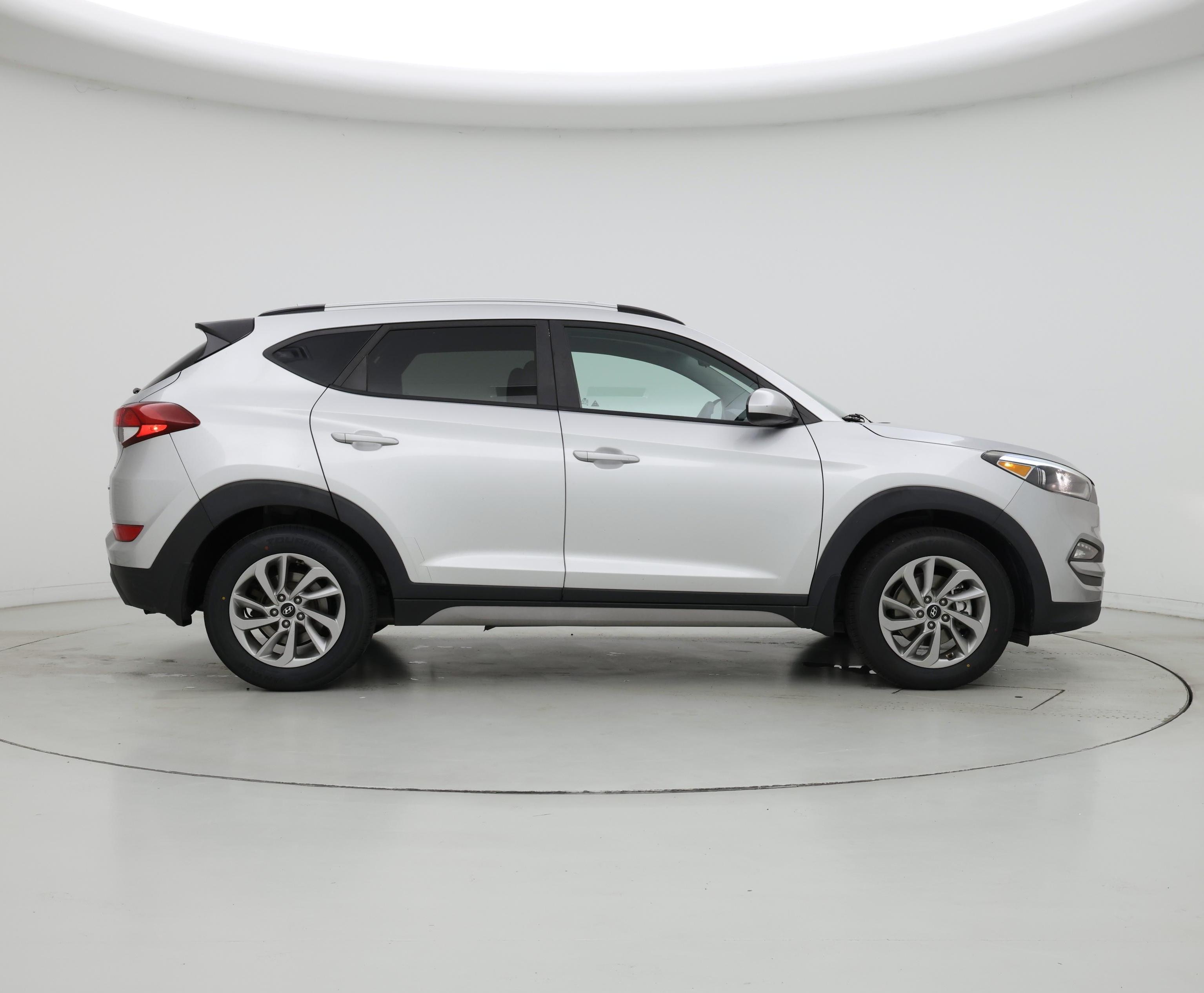 Thumbnail: 2018 Hyundai Tucson - 7