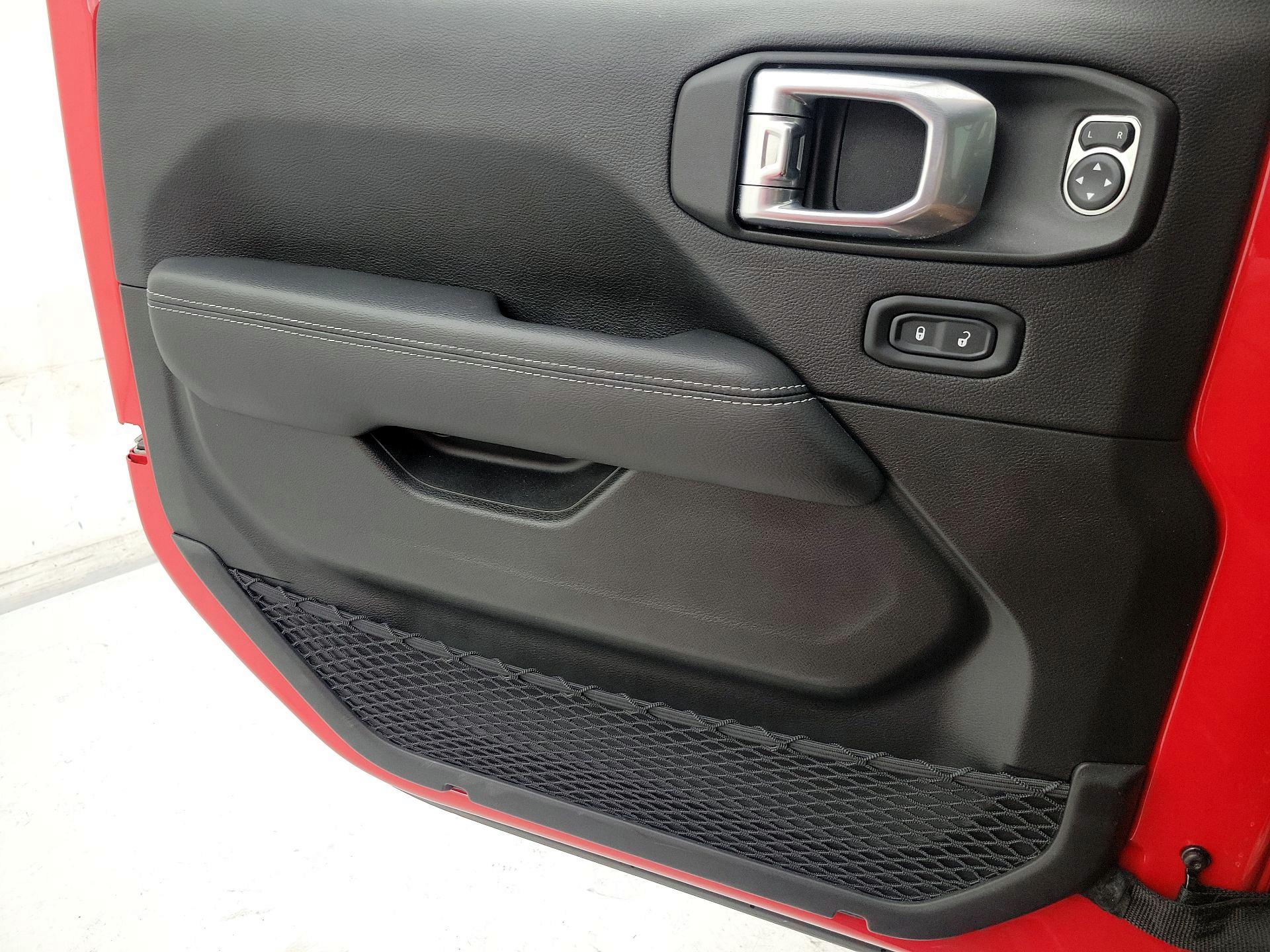 Thumbnail: 2022 Jeep Gladiator - 12