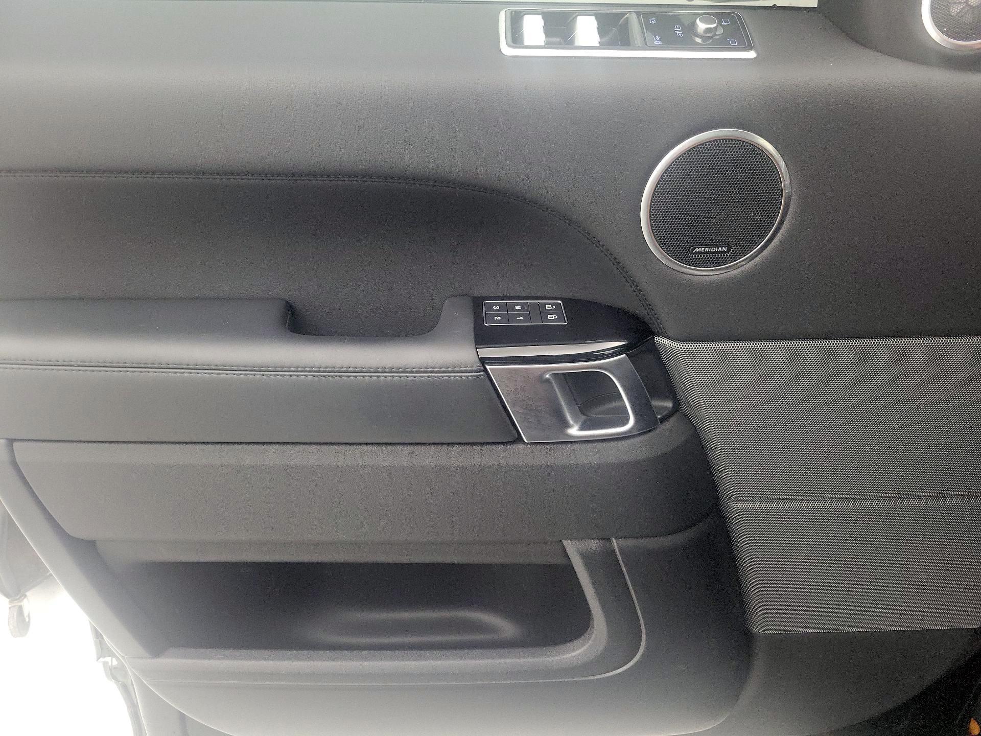 Thumbnail: 2021 Land Rover Range Rover Sport - 12