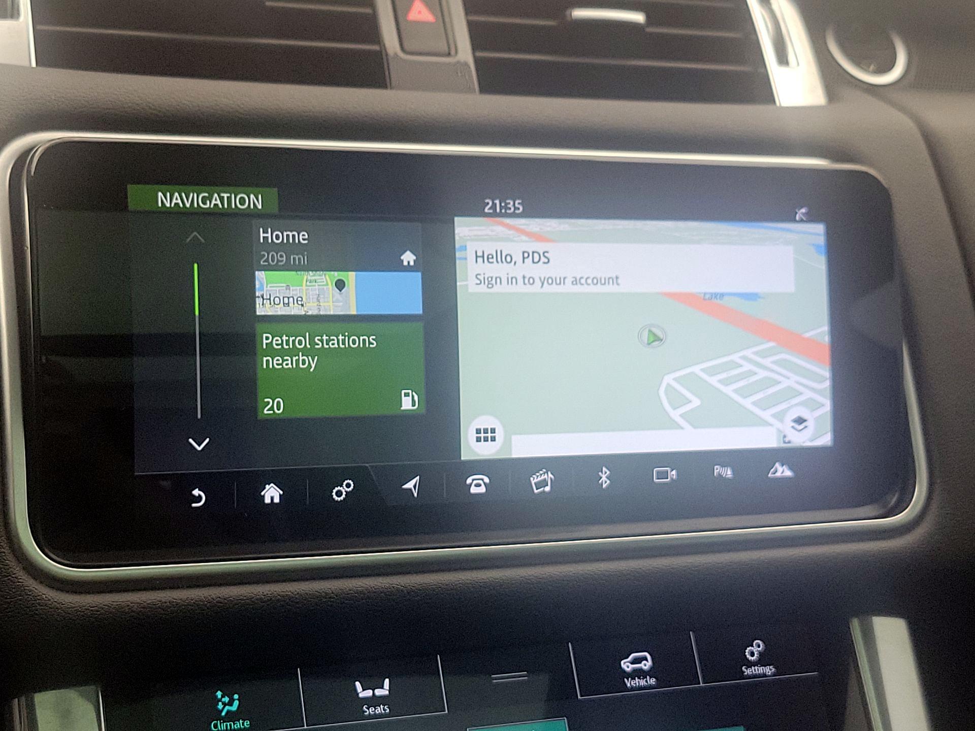 Thumbnail: 2021 Land Rover Range Rover Sport - 14