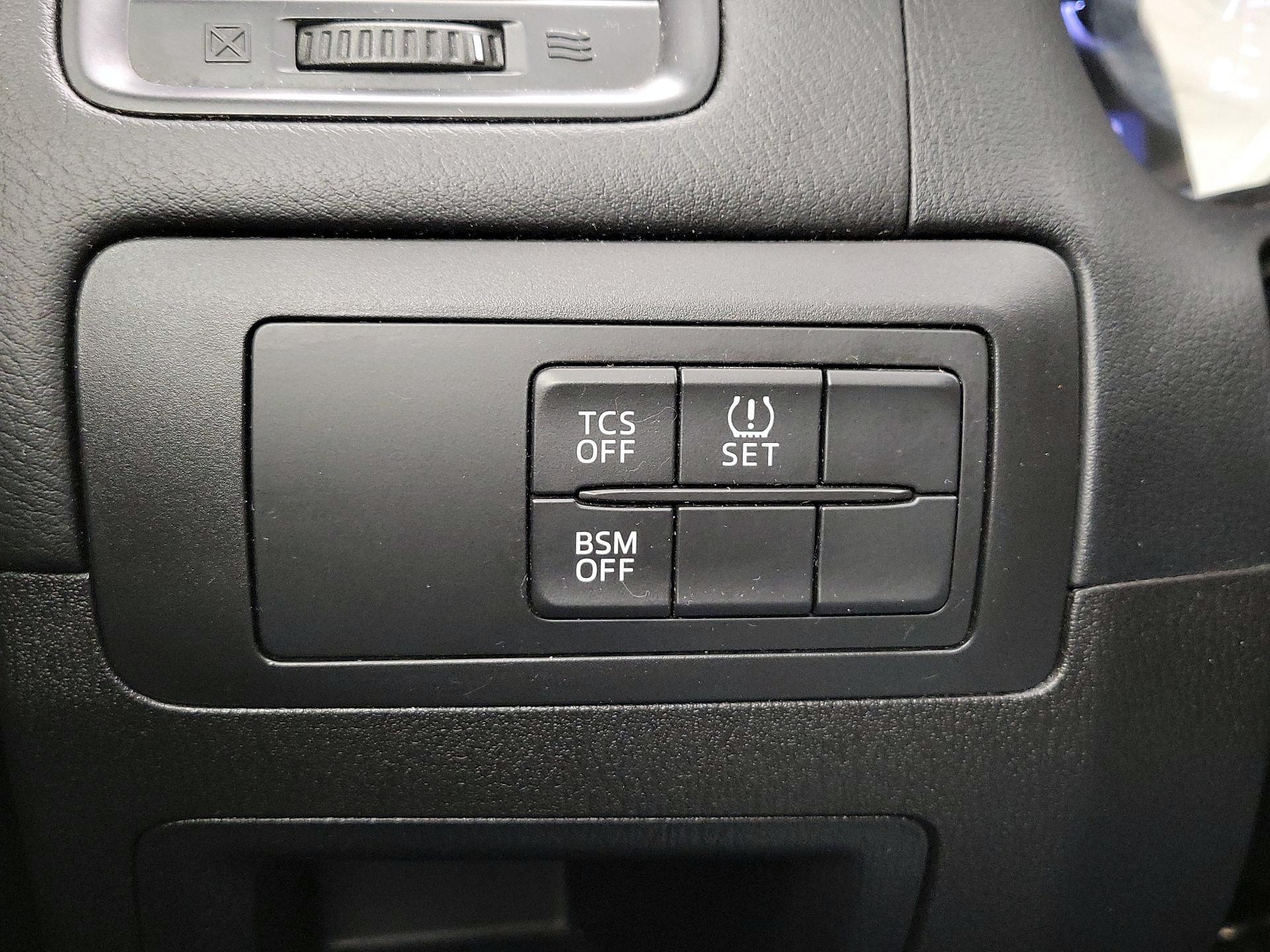 Thumbnail: 2014 Mazda CX-5 - 13