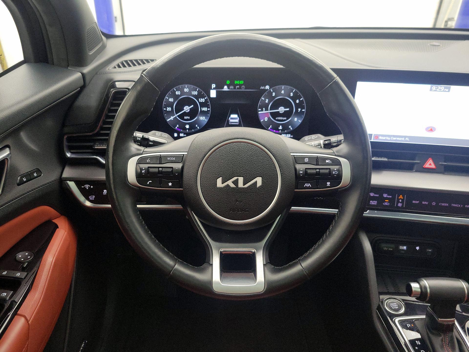 Thumbnail: 2023 Kia Sportage - 10