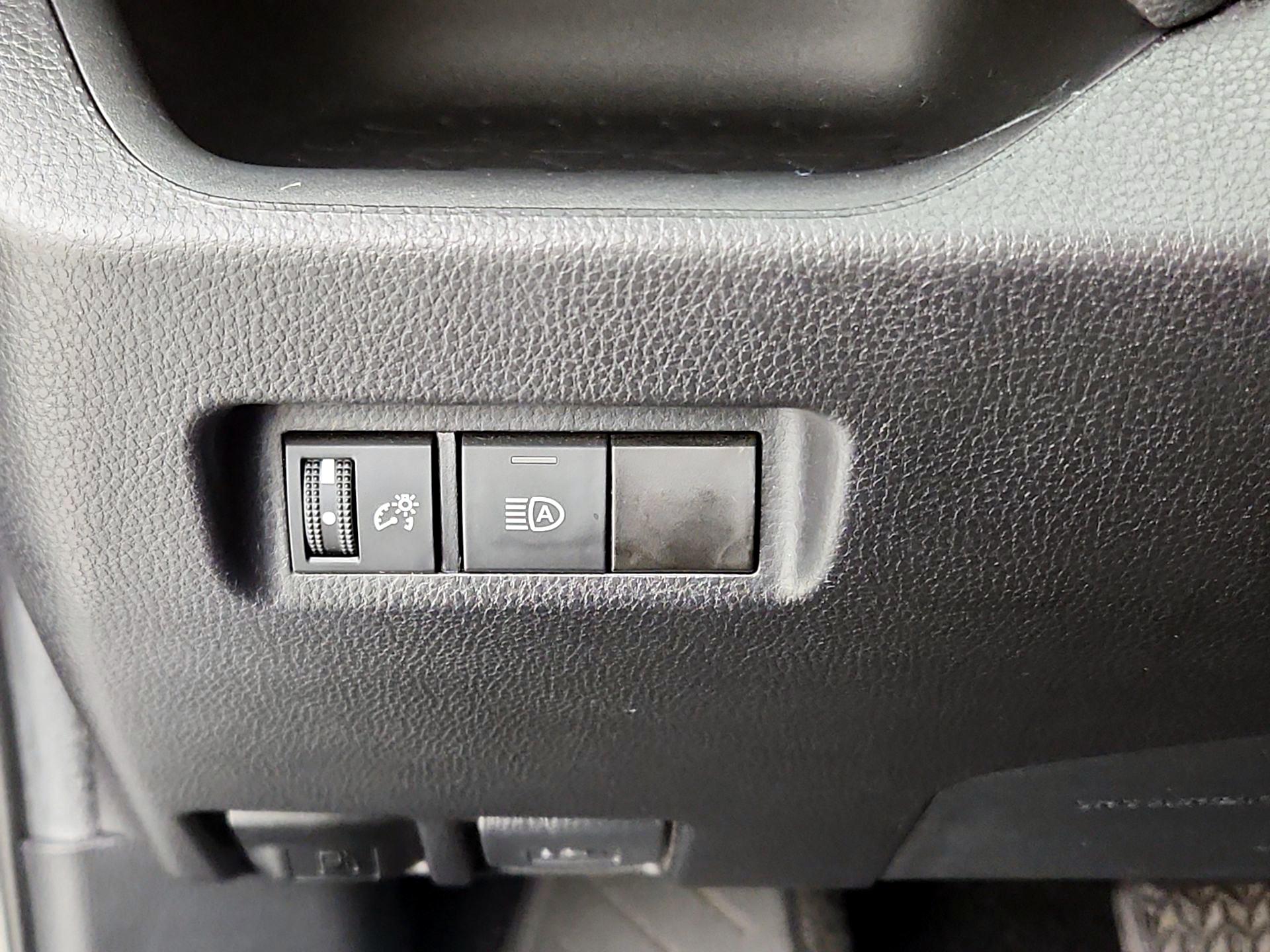 Thumbnail: 2021 Toyota RAV4 - 13