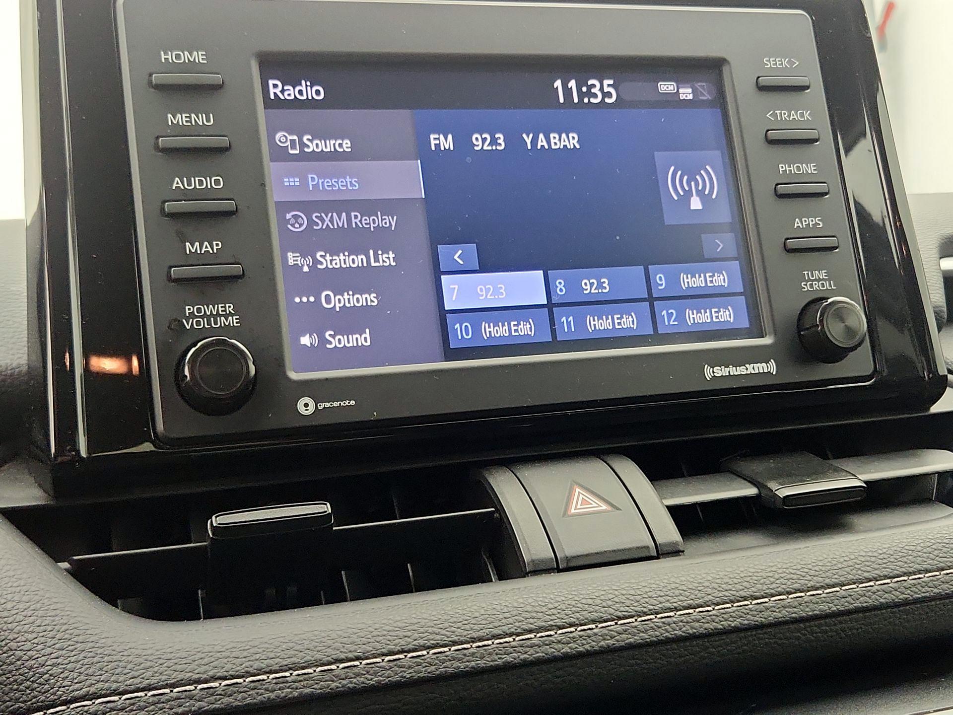 Thumbnail: 2021 Toyota RAV4 - 15