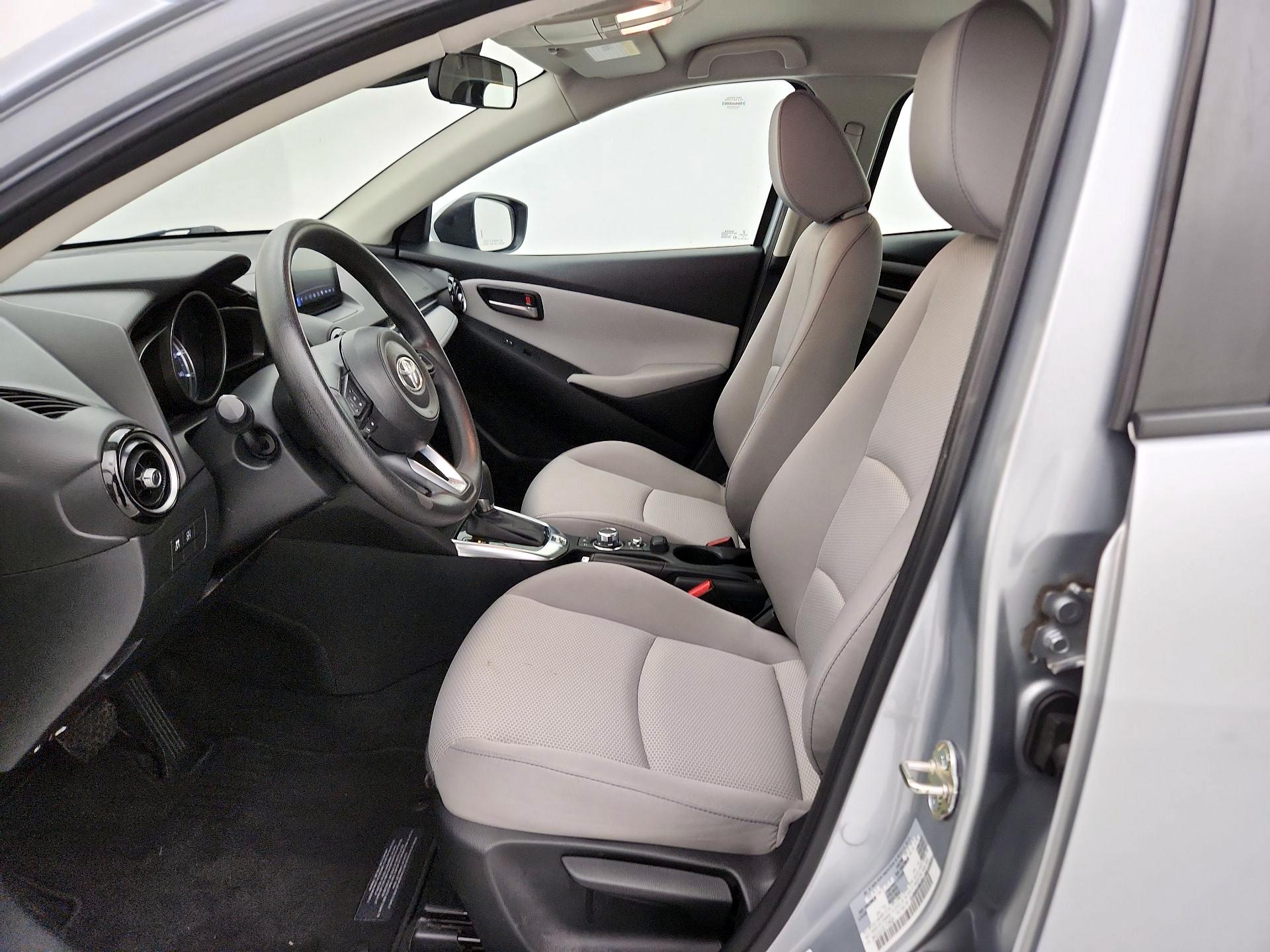 Thumbnail: 2020 Toyota Yaris - 11