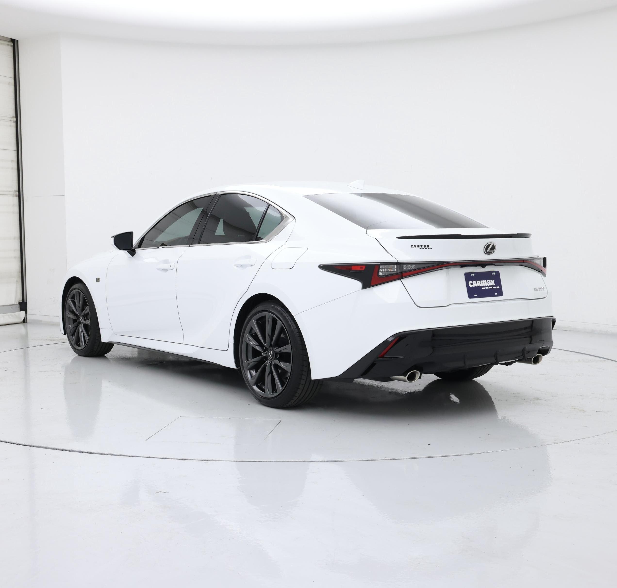 Thumbnail: 2025 Lexus IS - 2