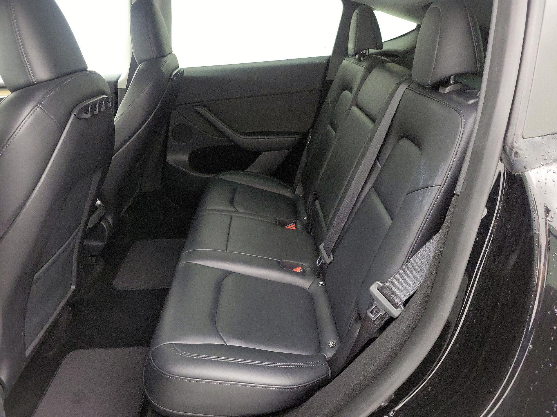 Thumbnail: 2023 Tesla Model Y - 19