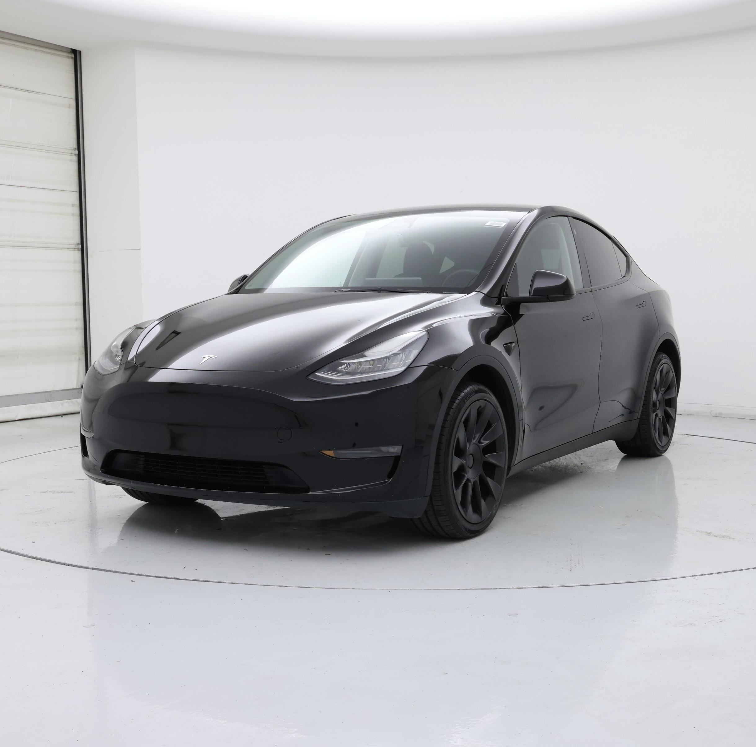 Thumbnail: 2023 Tesla Model Y - 4