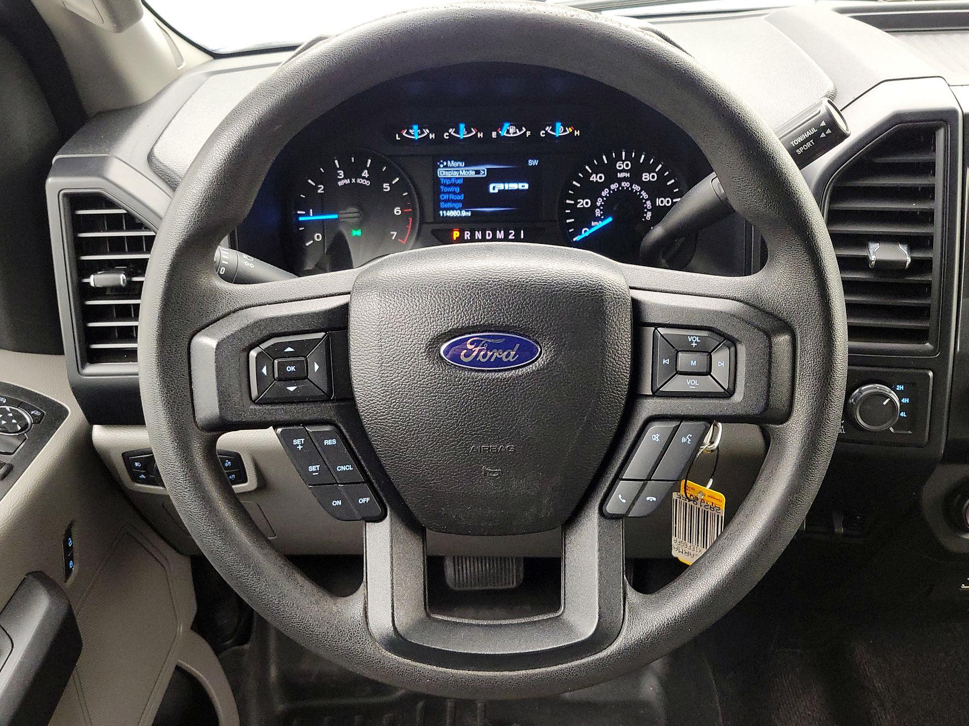 Thumbnail: 2016 Ford F-150 - 10